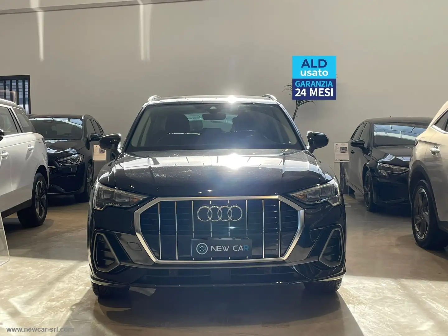 Audi Q3 2.0 TDI 150CV S tronic S line Edition Nero - 1