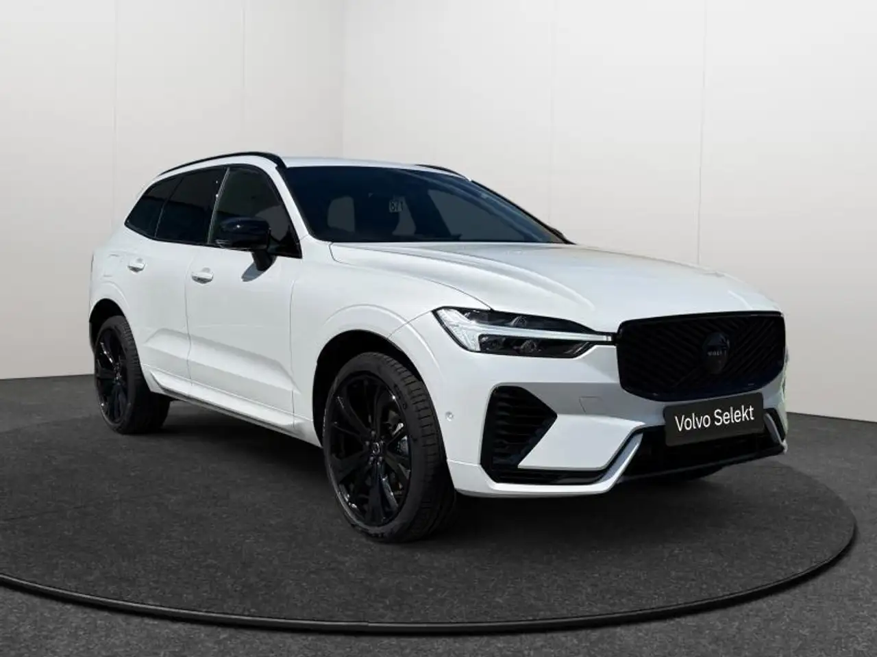 Volvo XC60 2026 — фото 8