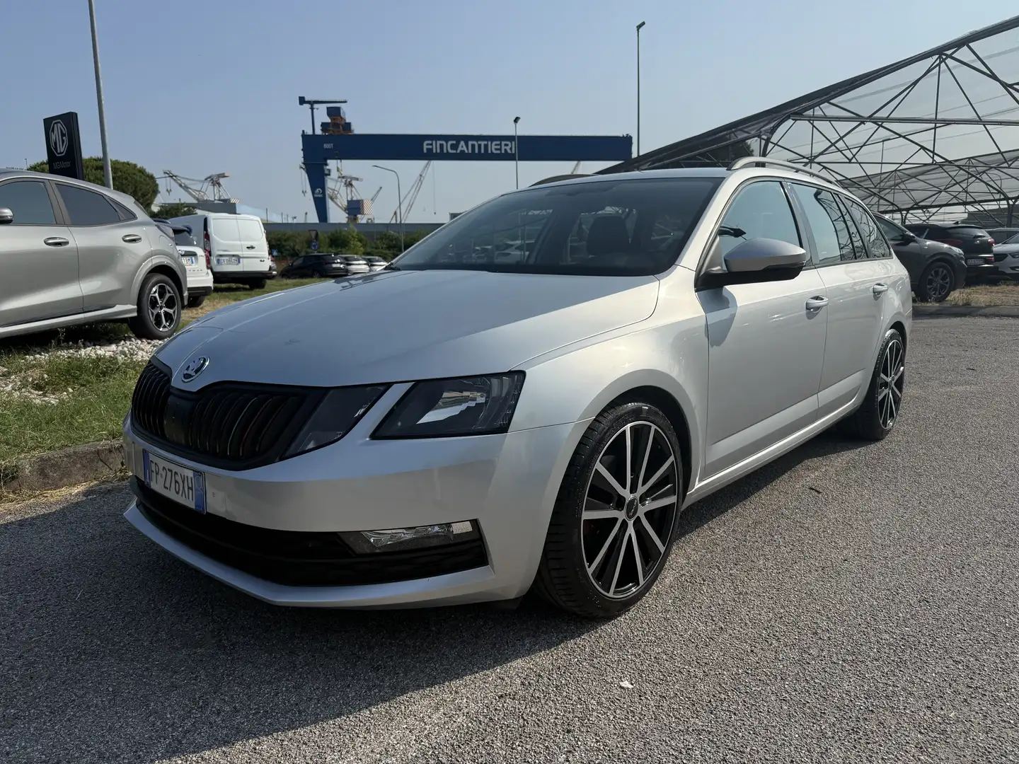 Skoda Octavia Wagon 1.6 tdi Style 115cv dsg - 1