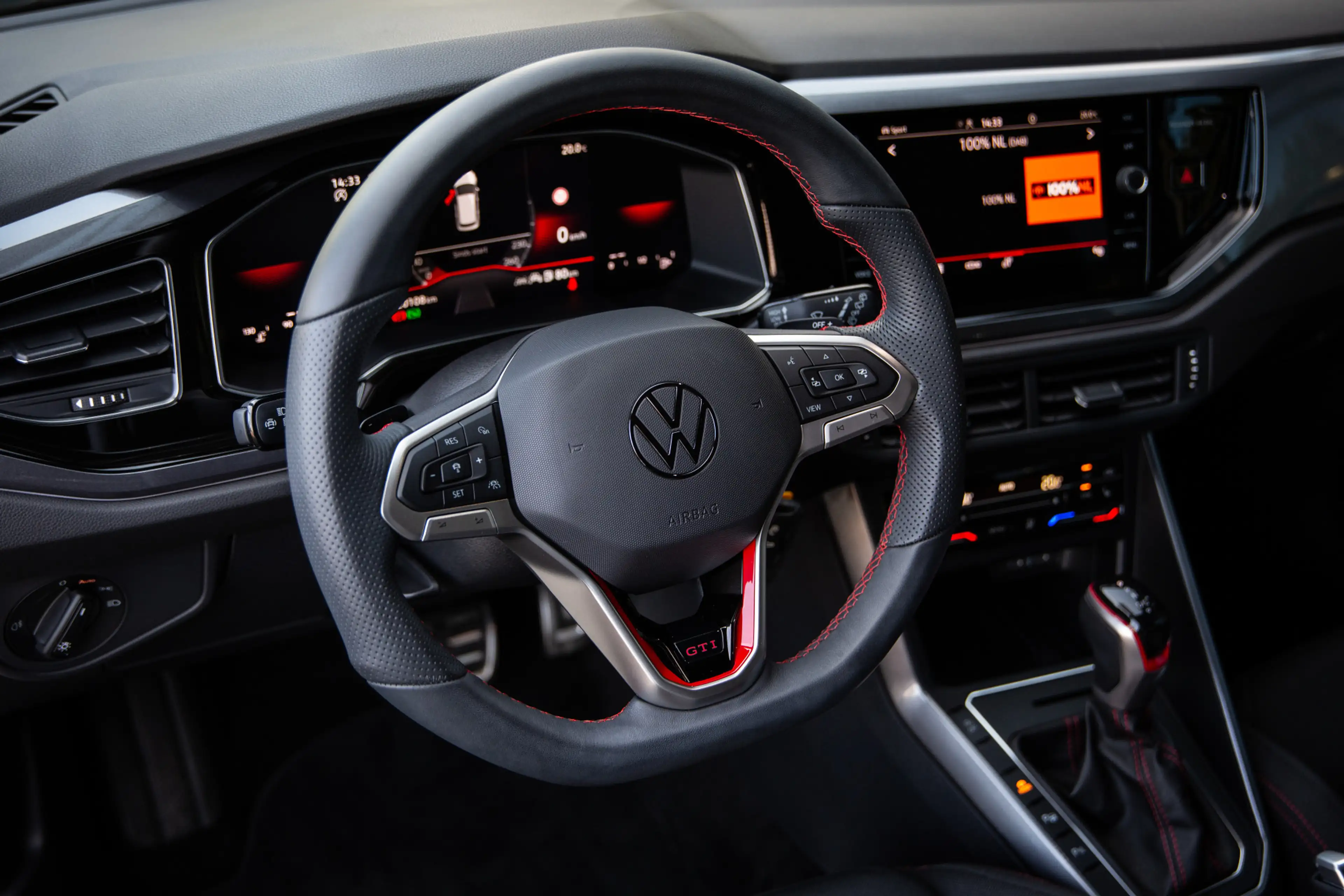 Volkswagen Polo GTI 2.0 TSI , Adap. Cruise, Stoelverwarming, IQ-Light, — photo 4
