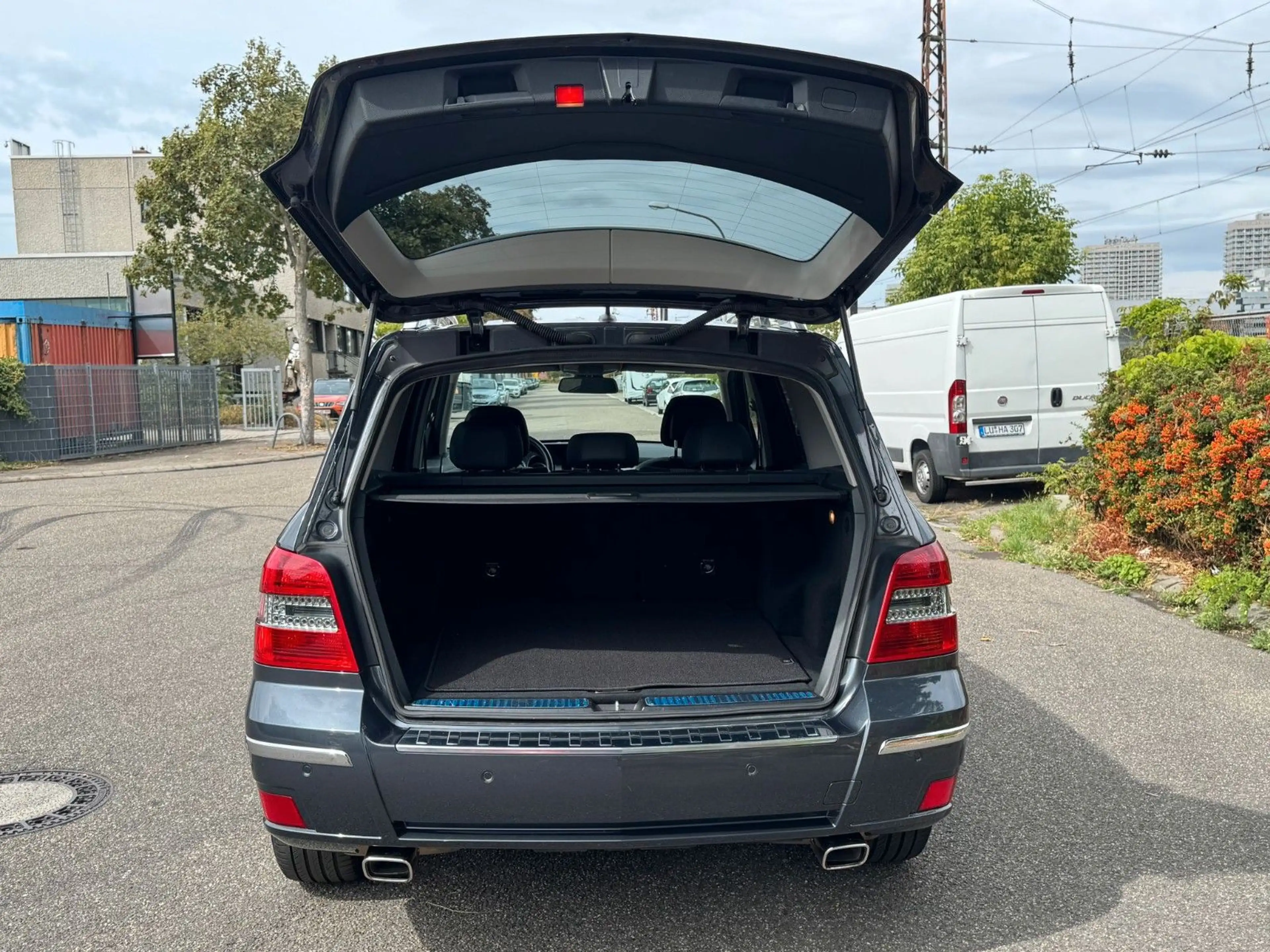Mercedes-Benz GLK 350 CDI AUT. 4 MATIC AHK KLIMA NAVI BI-XENON — photo 14