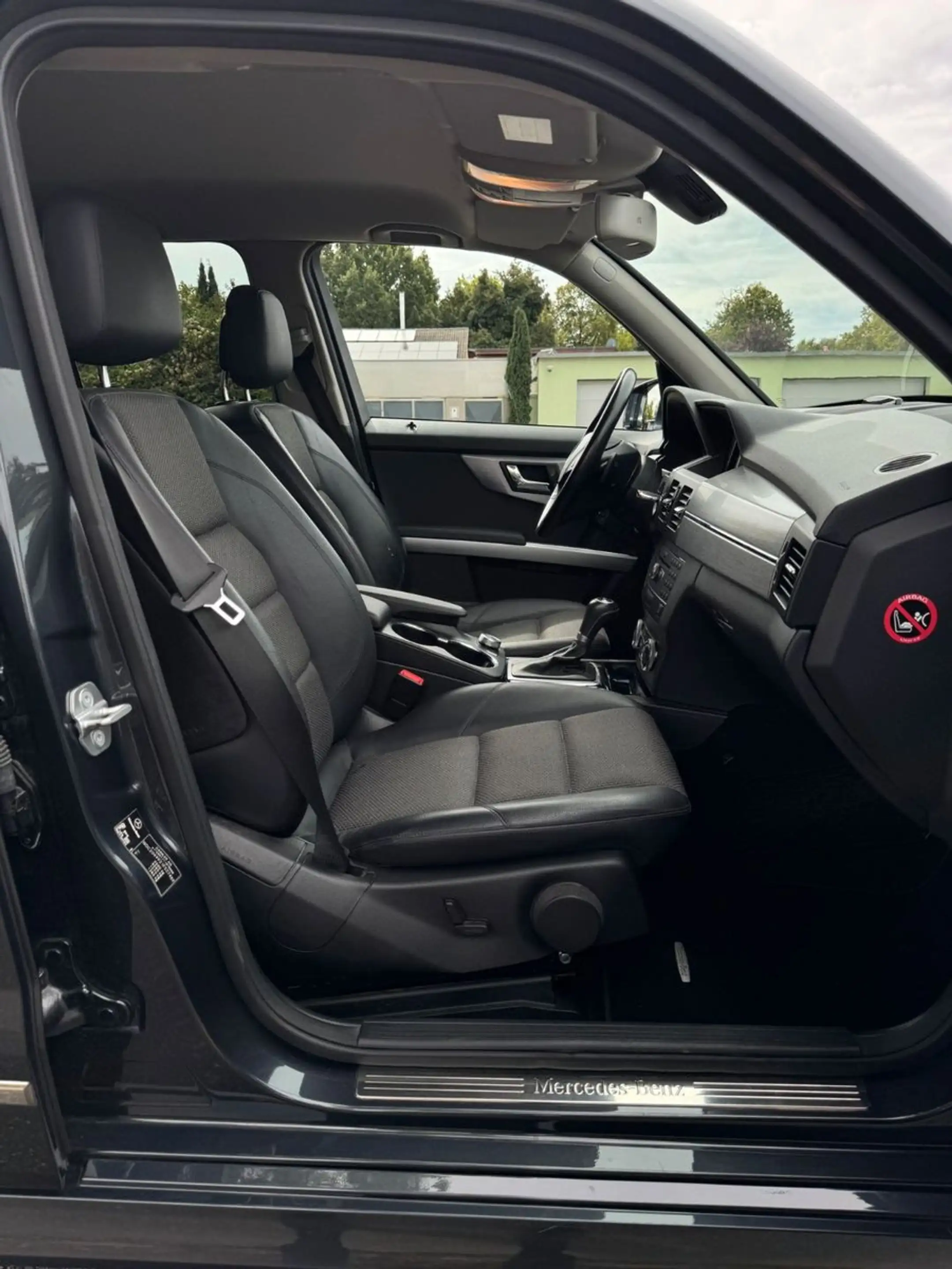Mercedes-Benz GLK 350 CDI AUT. 4 MATIC AHK KLIMA NAVI BI-XENON — photo 9
