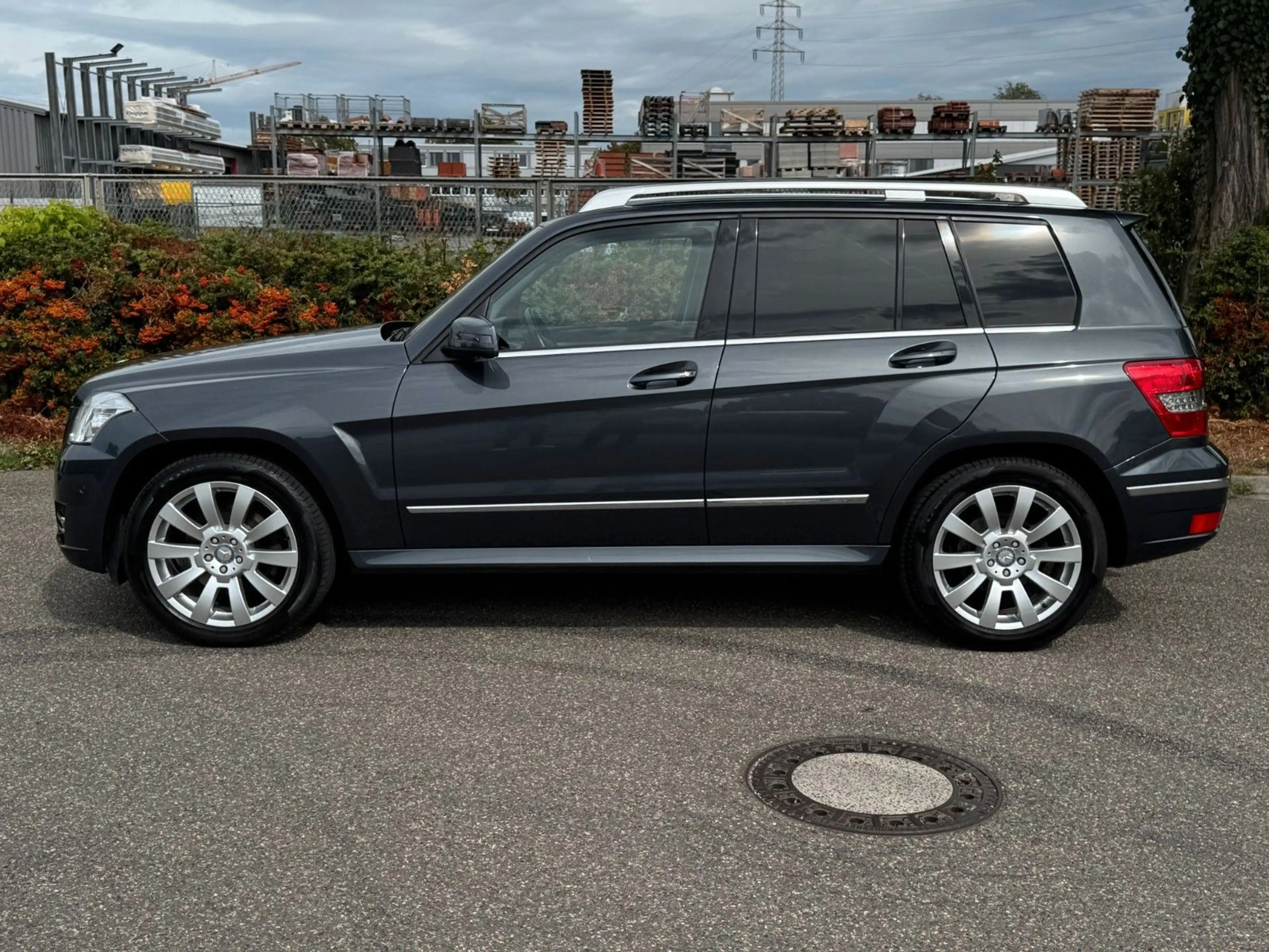 Mercedes-Benz GLK 350 CDI AUT. 4 MATIC AHK KLIMA NAVI BI-XENON — photo 3