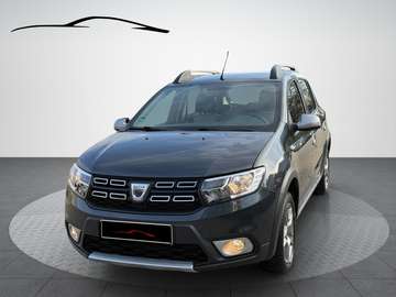 Essentiel STEPWAY/AUTOMATIK/KLIMA/NAVI/AHK/KAMERA