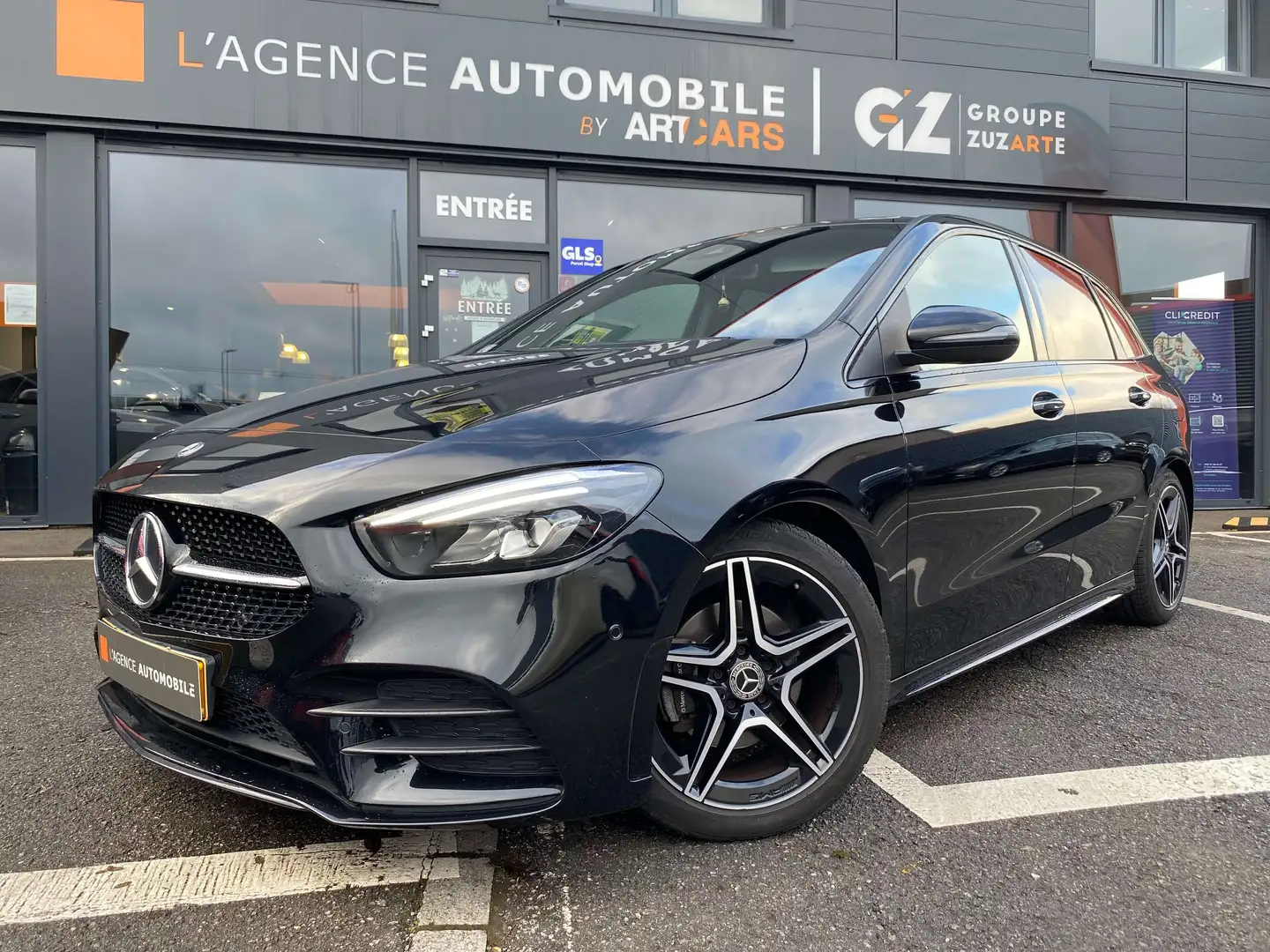 Mercedes-Benz B 200 D AMG Line GARANTIE 12 MOIS Zwart - 2