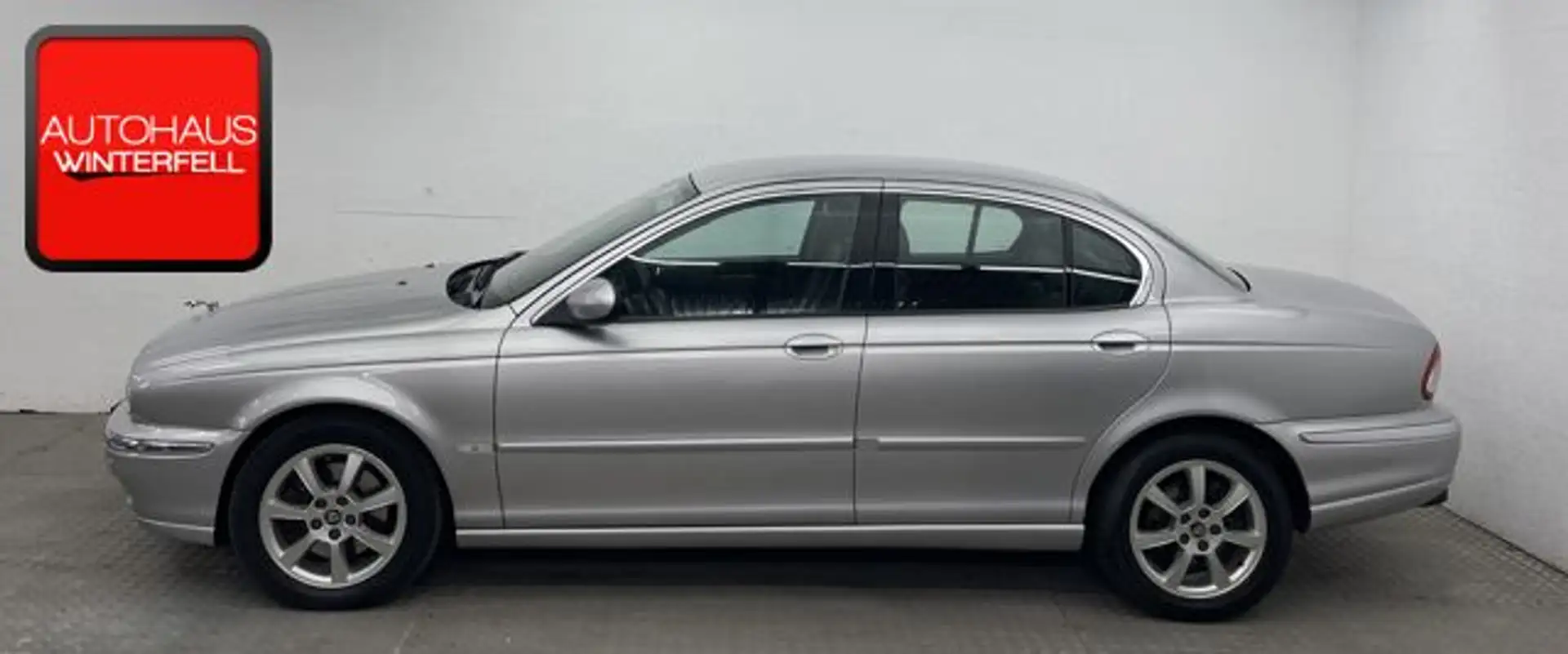 Jaguar X-Type 2.5 V6 Classic AWD MEMORY+NAVI+KLIMA+PDC+ Silber - 2