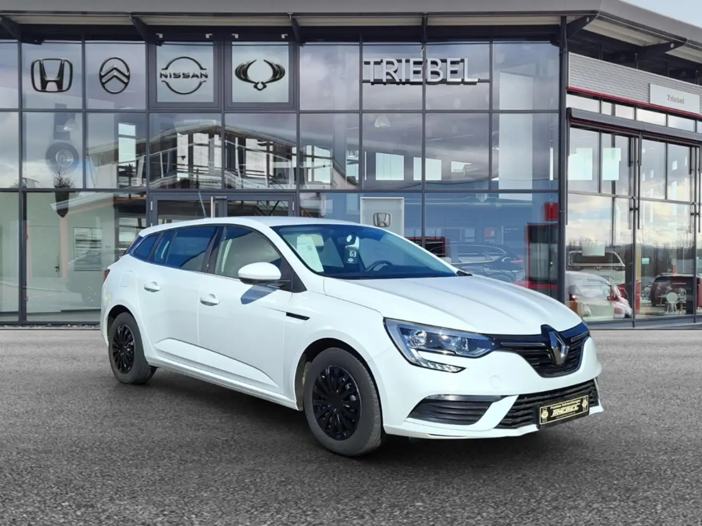 Renault Megane IV Life TCe 115 1.3 Grandtour °Klima°Temp Blanc - 2