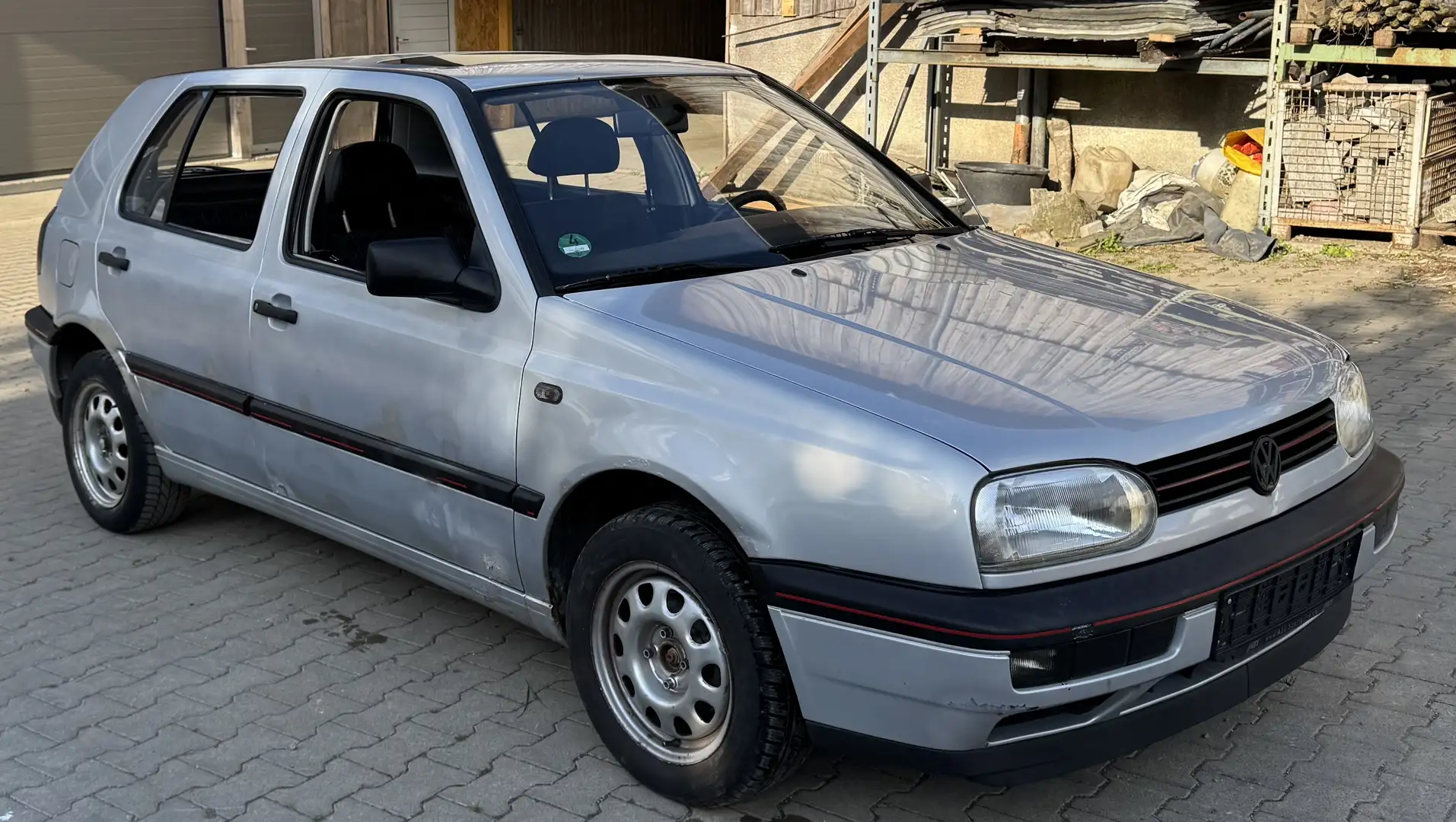 Volkswagen Golf Golf 3 CL 1.4L - Vieles neu (siehe Beschreibung) Gümüş rengi - 2