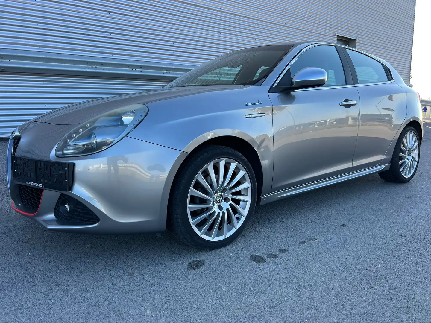 Alfa Romeo Giulietta 1,4 TB Distinctive ID:94 Grau - 2