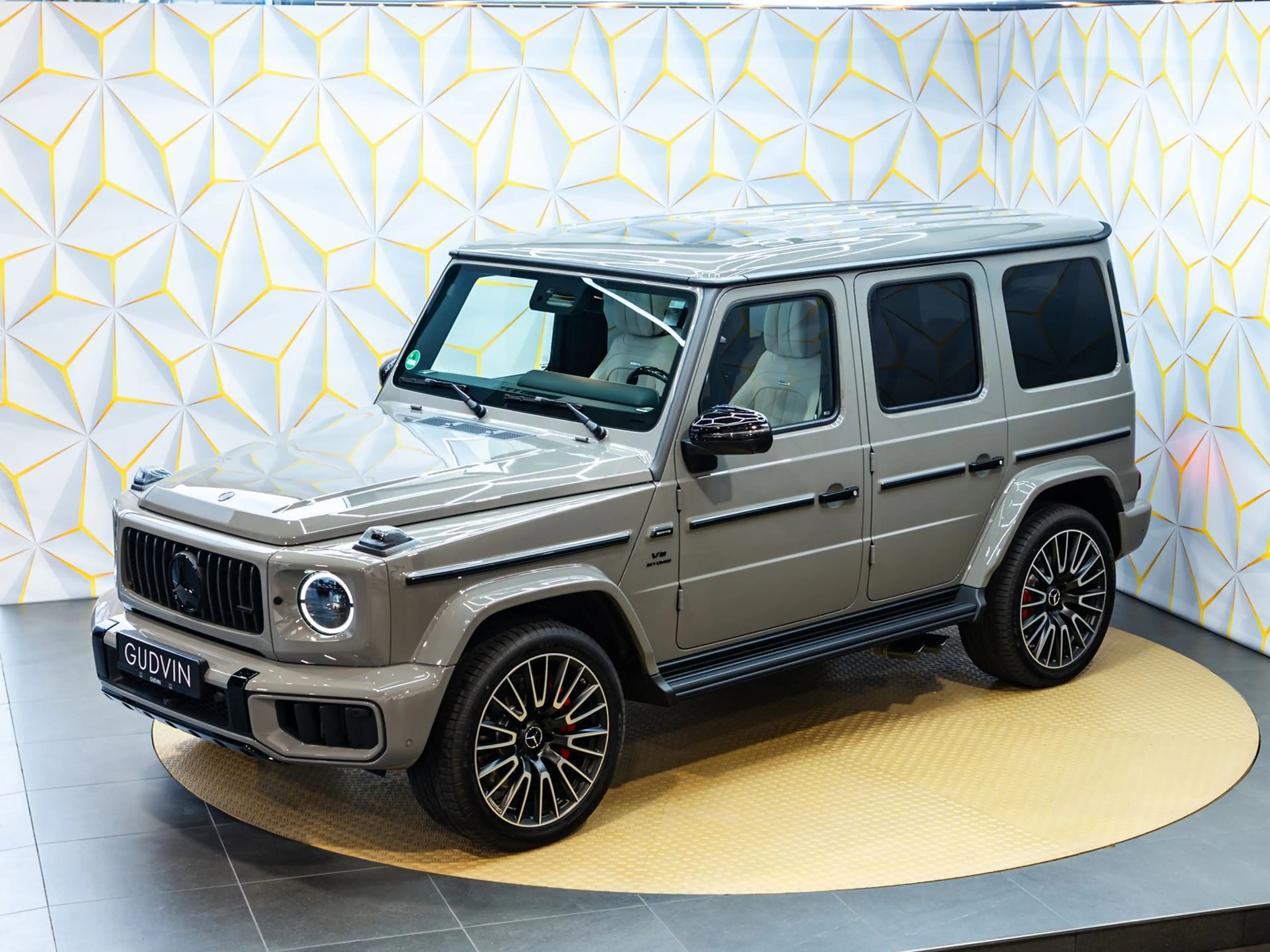 Mercedes-Benz G 63 AMG A22/SUPERIOR/CARBON/PROD.2026