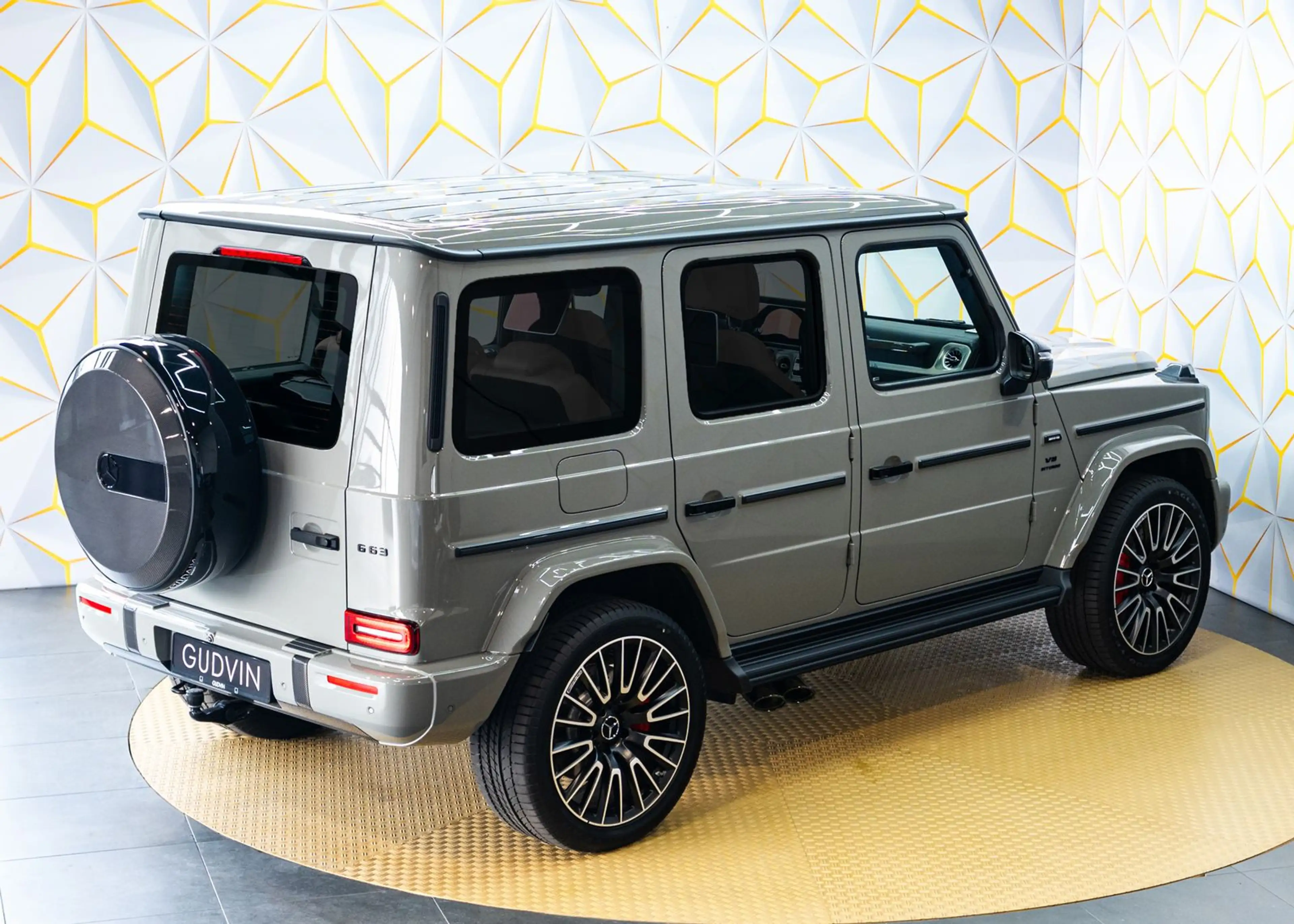 Mercedes-Benz G 63 AMG A22/SUPERIOR/CARBON/PROD.2026 — photo 7