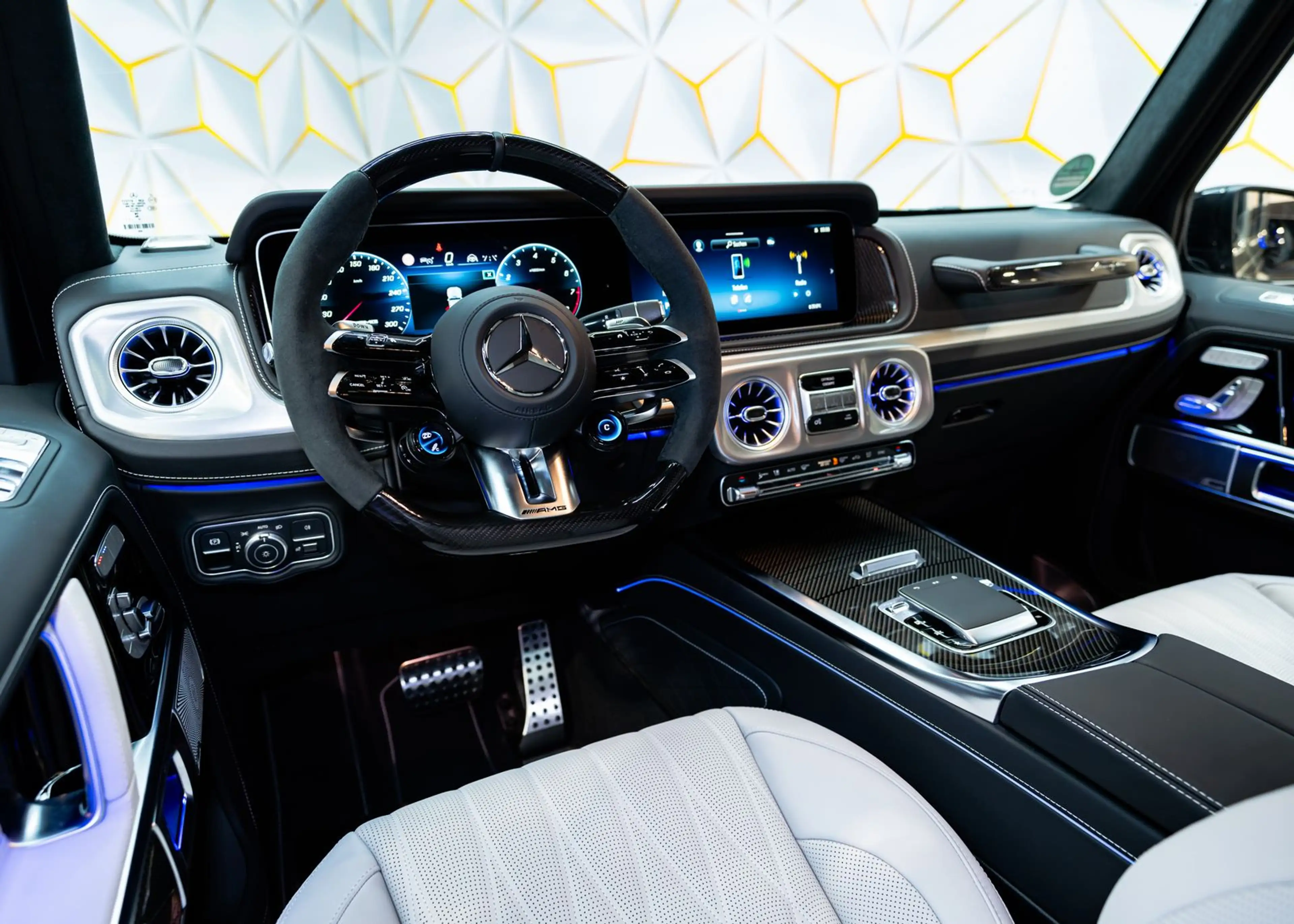 Mercedes-Benz G 63 AMG A22/SUPERIOR/CARBON/PROD.2026 — photo 10