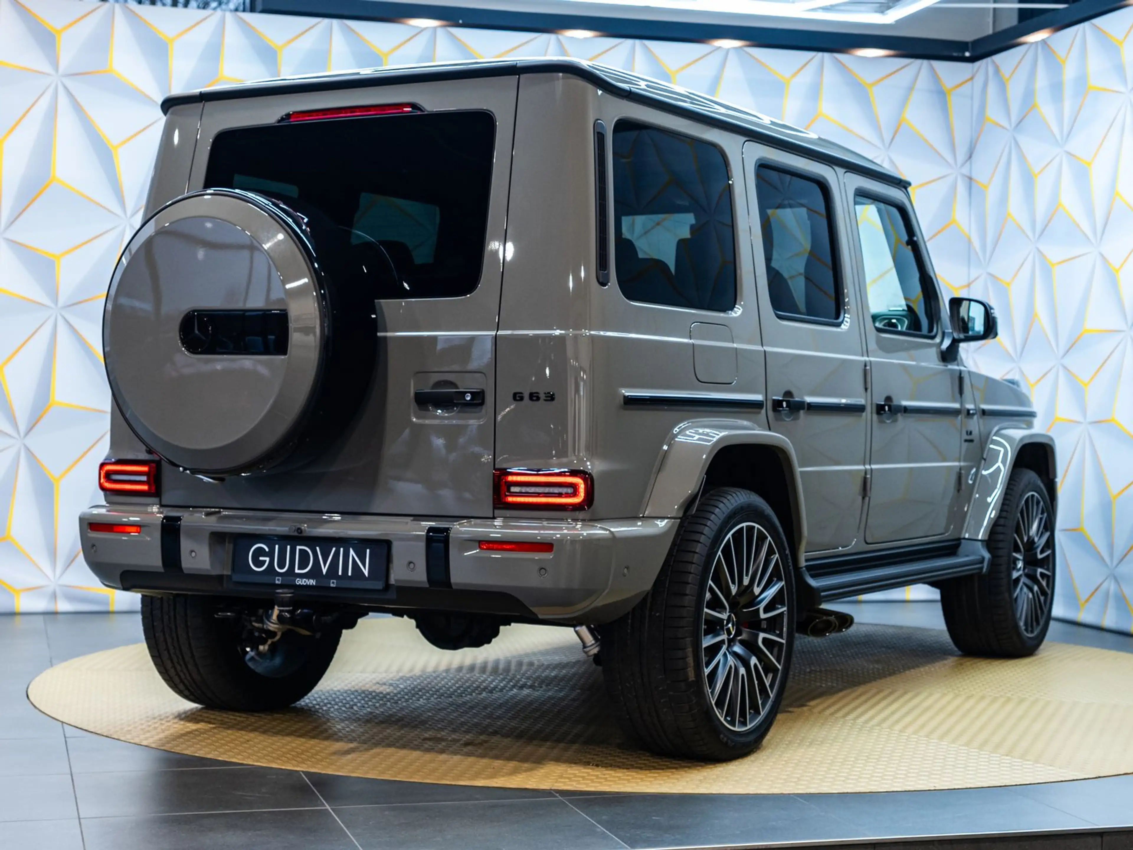 Mercedes-Benz G 63 AMG A22/SUPERIOR/CARBON/PROD.2026 — photo 5