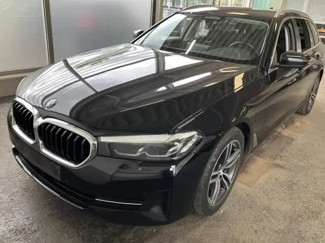 BMW 530 e AHK*Memory*DrivingProf*HiFi*LED*Navi*18