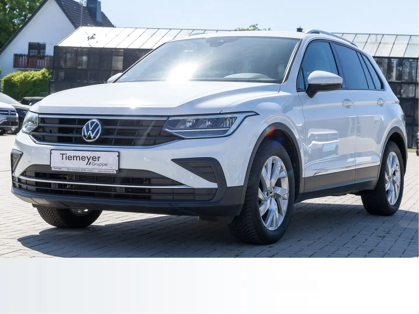 Volkswagen Tiguan 1.5 TSI ACTIVE KAMERA LM18 NAVI eKLAPPE Weiß - 2
