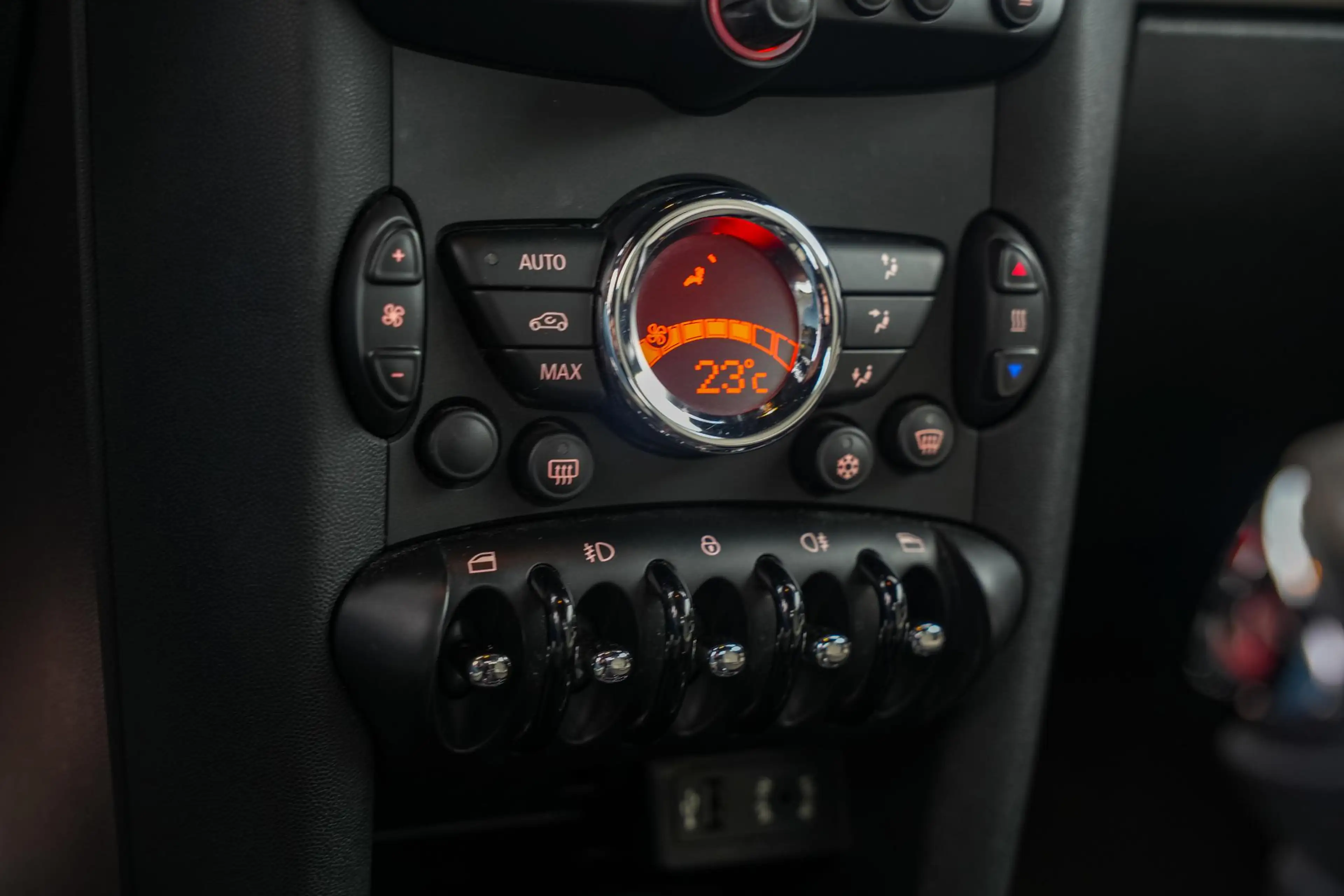 MINI Cooper S Coupe Mini 1.6 Pepper Coupé PDC Cruise Leder Interieur — photo 16