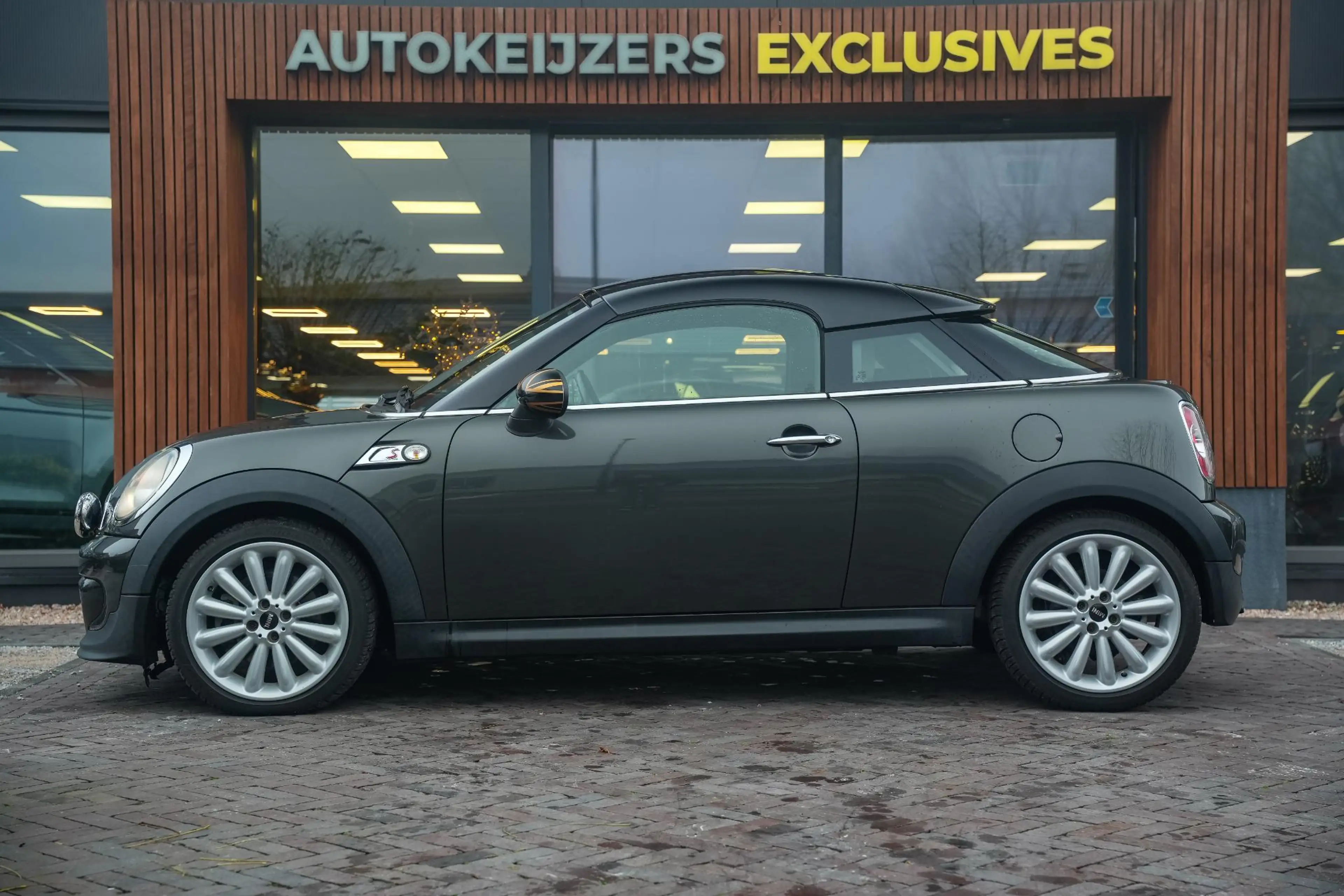 MINI Cooper S Coupe Mini 1.6 Pepper Coupé PDC Cruise Leder Interieur — photo 5