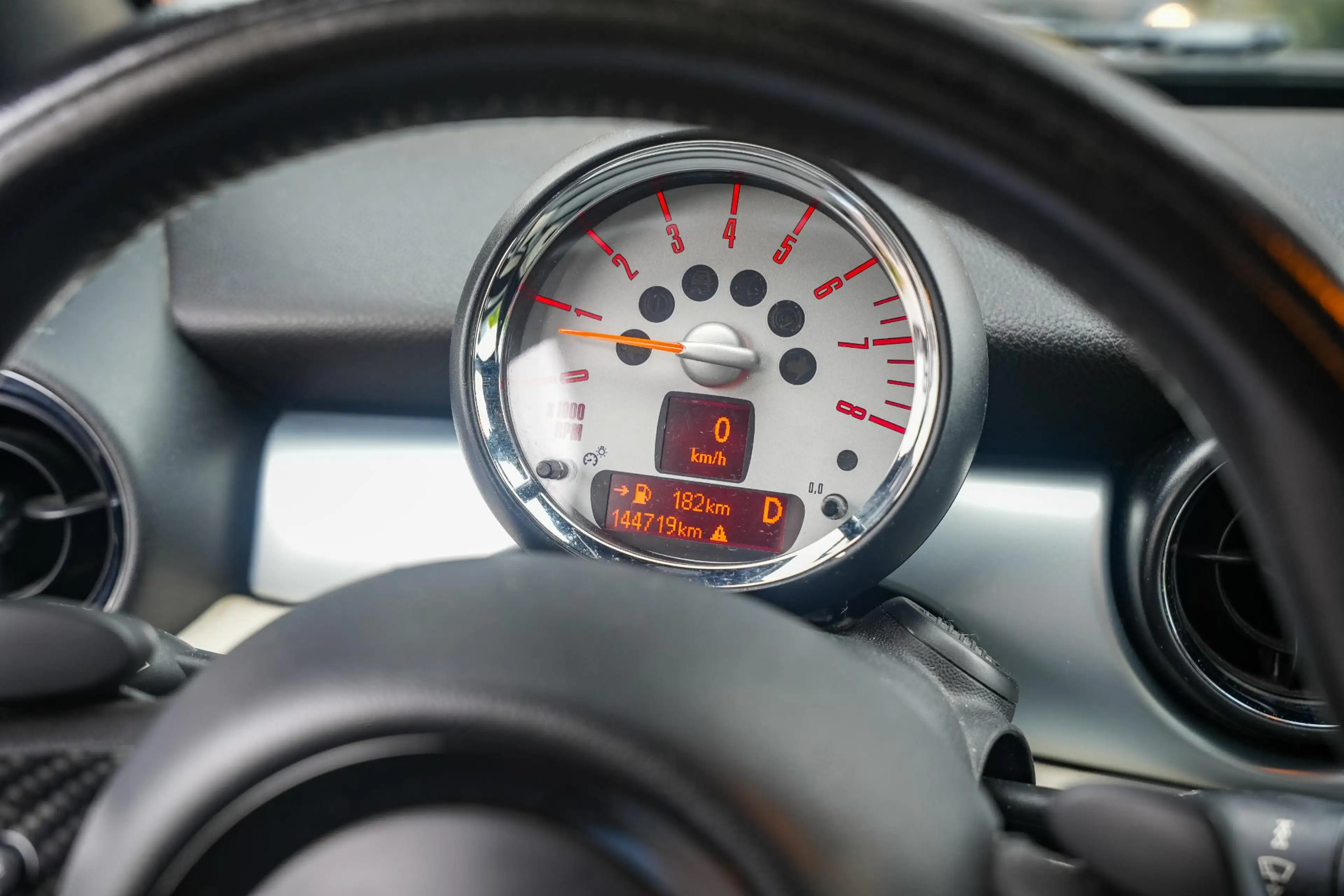 MINI Cooper S Coupe Mini 1.6 Pepper Coupé PDC Cruise Leder Interieur — photo 18