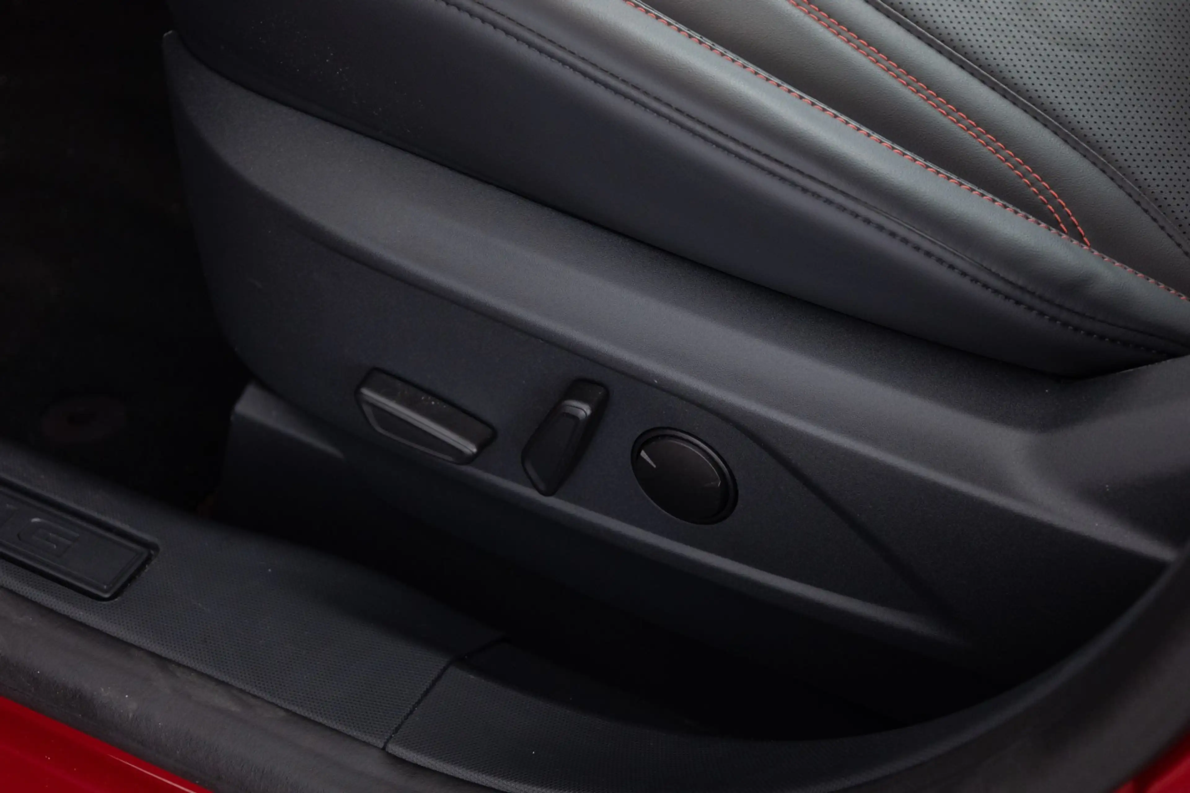 Ford Mustang Mach-E Extended RWD 98 kWh *SOH 97.3%* EL. STOELEN | LEDE — photo 9