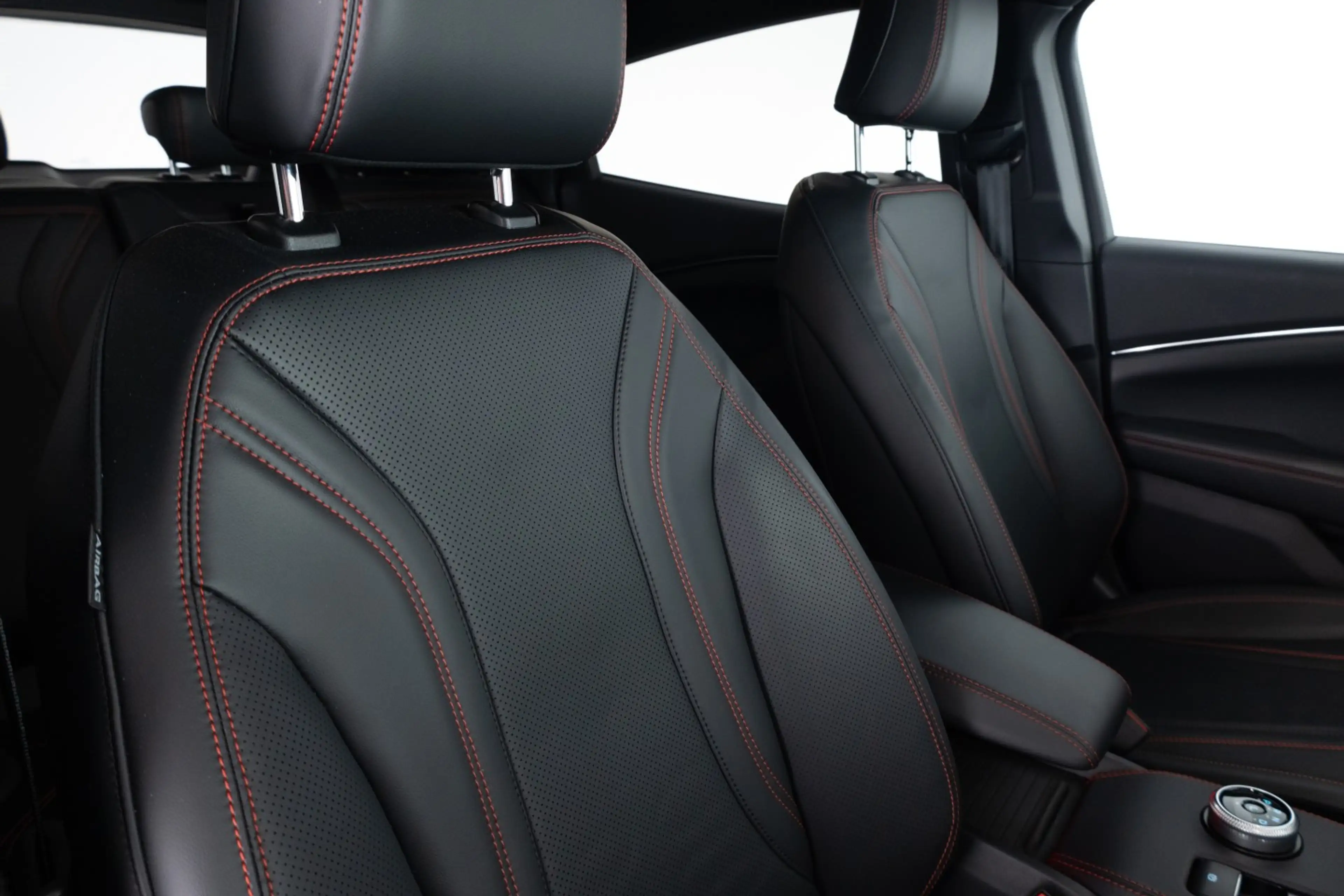 Ford Mustang Mach-E Extended RWD 98 kWh *SOH 97.3%* EL. STOELEN | LEDE — photo 5