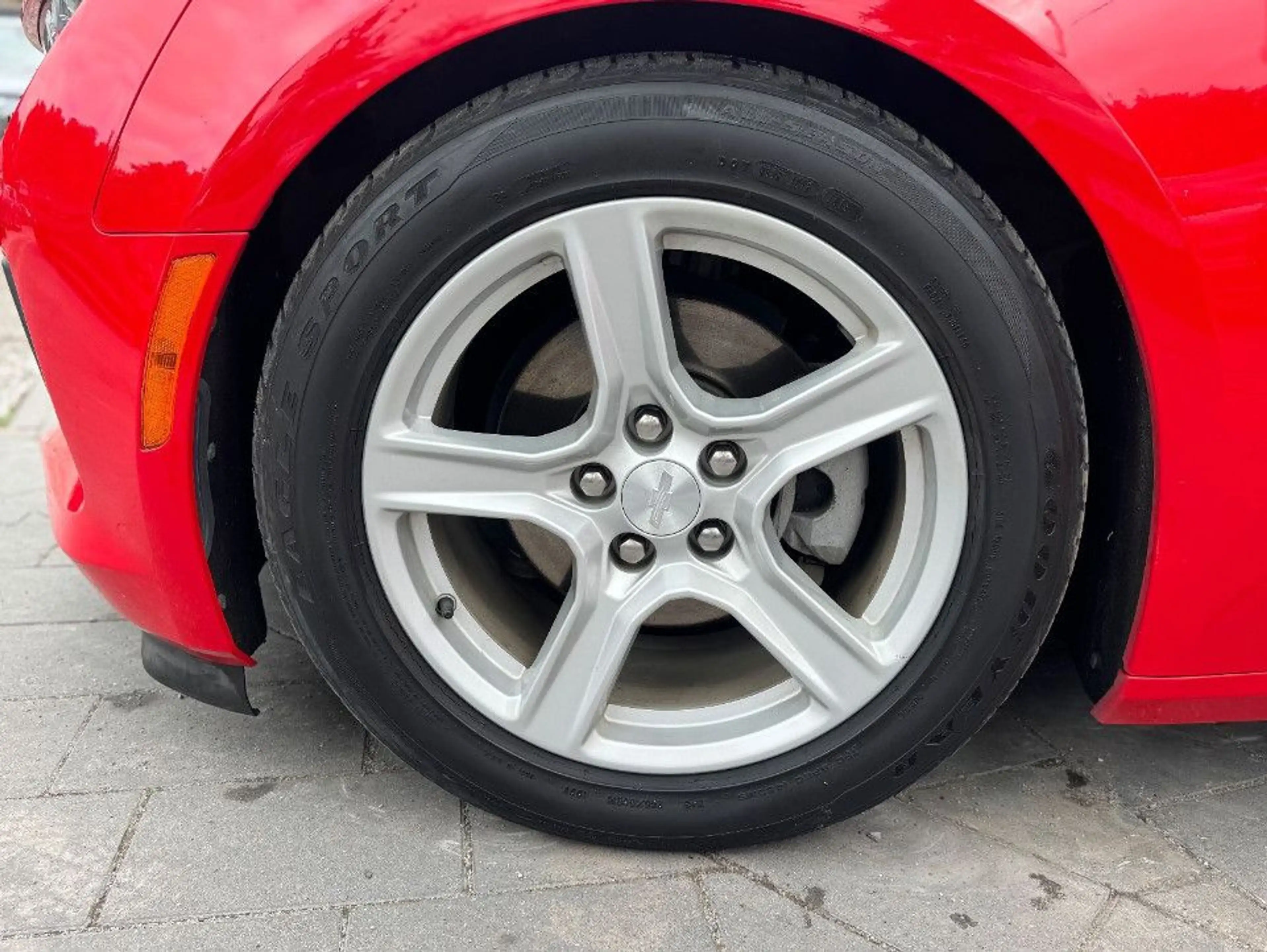 Chevrolet Camaro Coupé Turbo 50th Anniversary Edition — photo 7