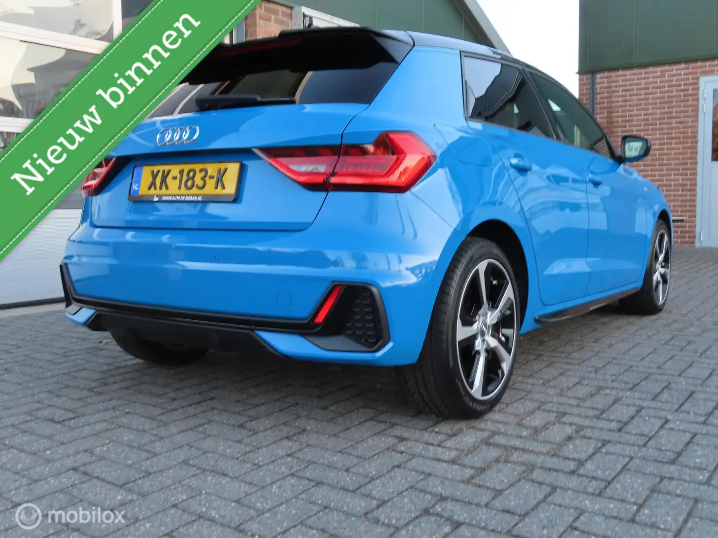 Audi A1 Sportback 30 TFSI S Line Automaat|Led|Carplay|Navi Blauw - 2