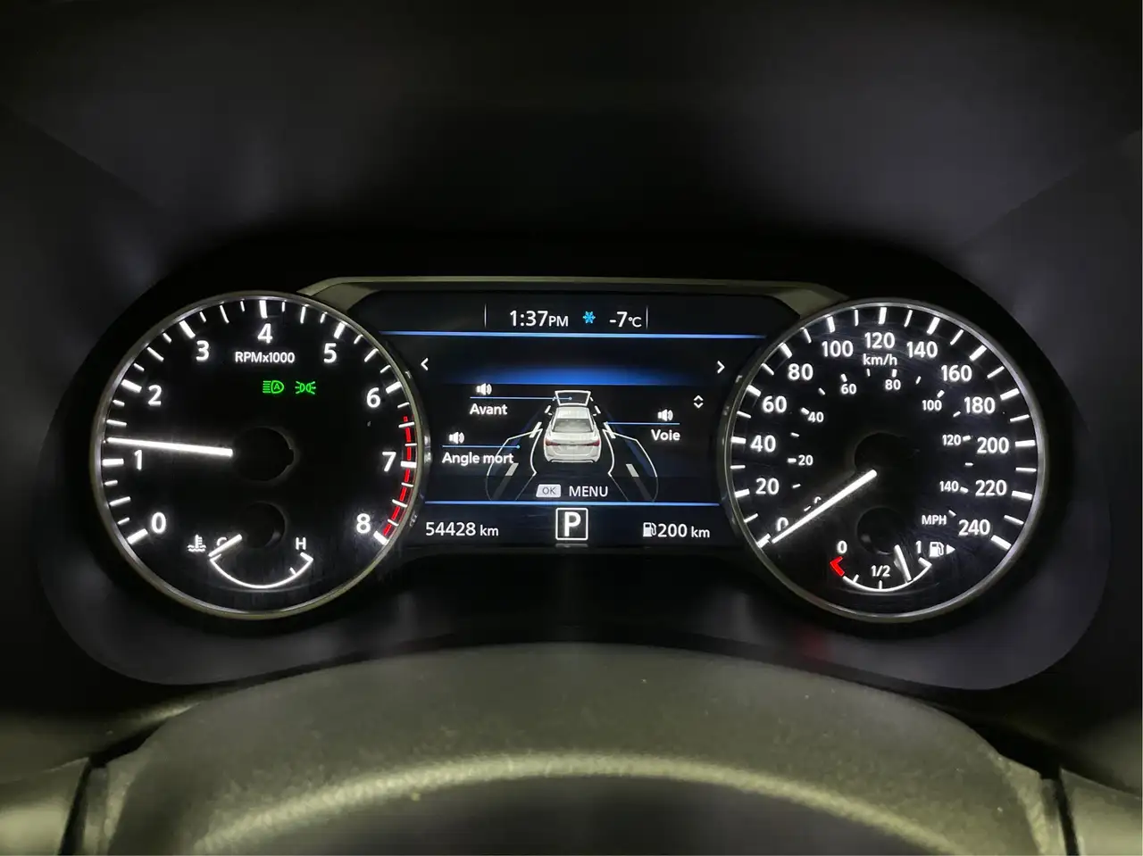 Nissan Sentra photo Nissan Sentra
