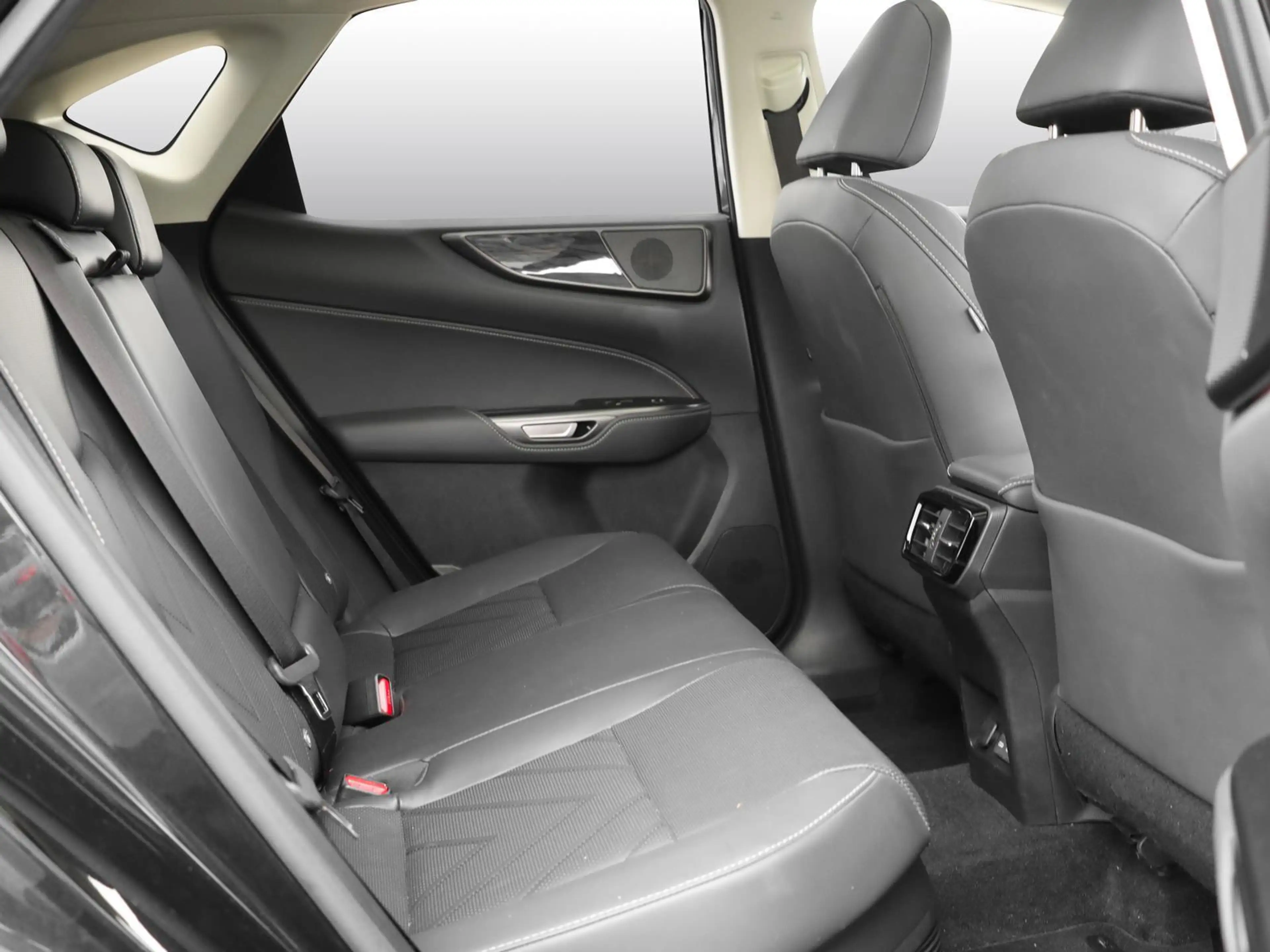 Lexus NX 350h 350h Executive  PANO NAVI SHZ PDC LRH KLIMA LM — photo 7