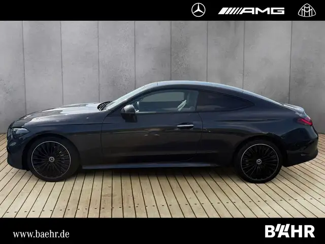 Mercedes-Benz Cle view 2