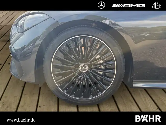 Mercedes-Benz Cle view 6