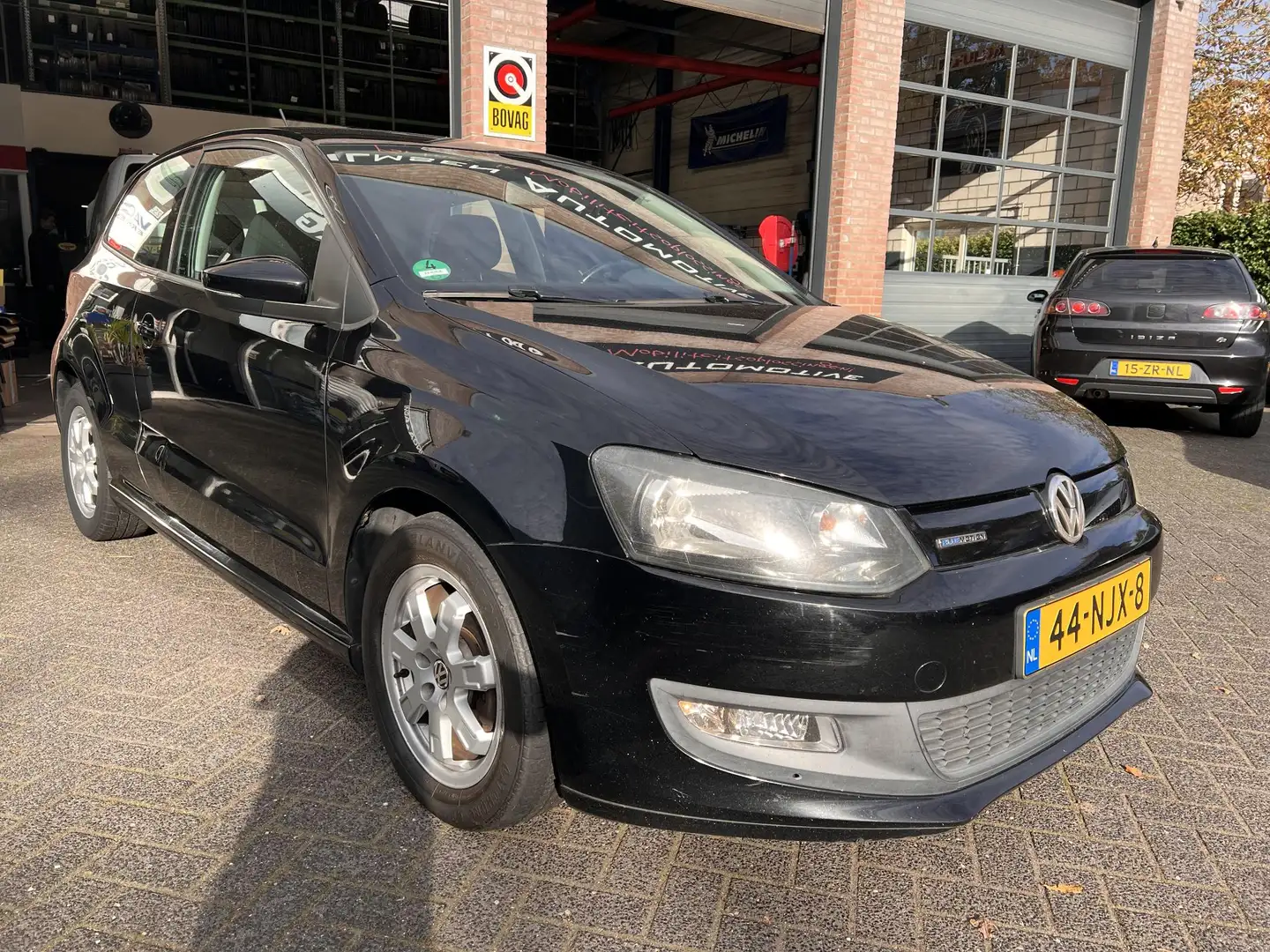 Volkswagen Polo 1.2 TDI BlueMotion Comfortline Zwart - 2