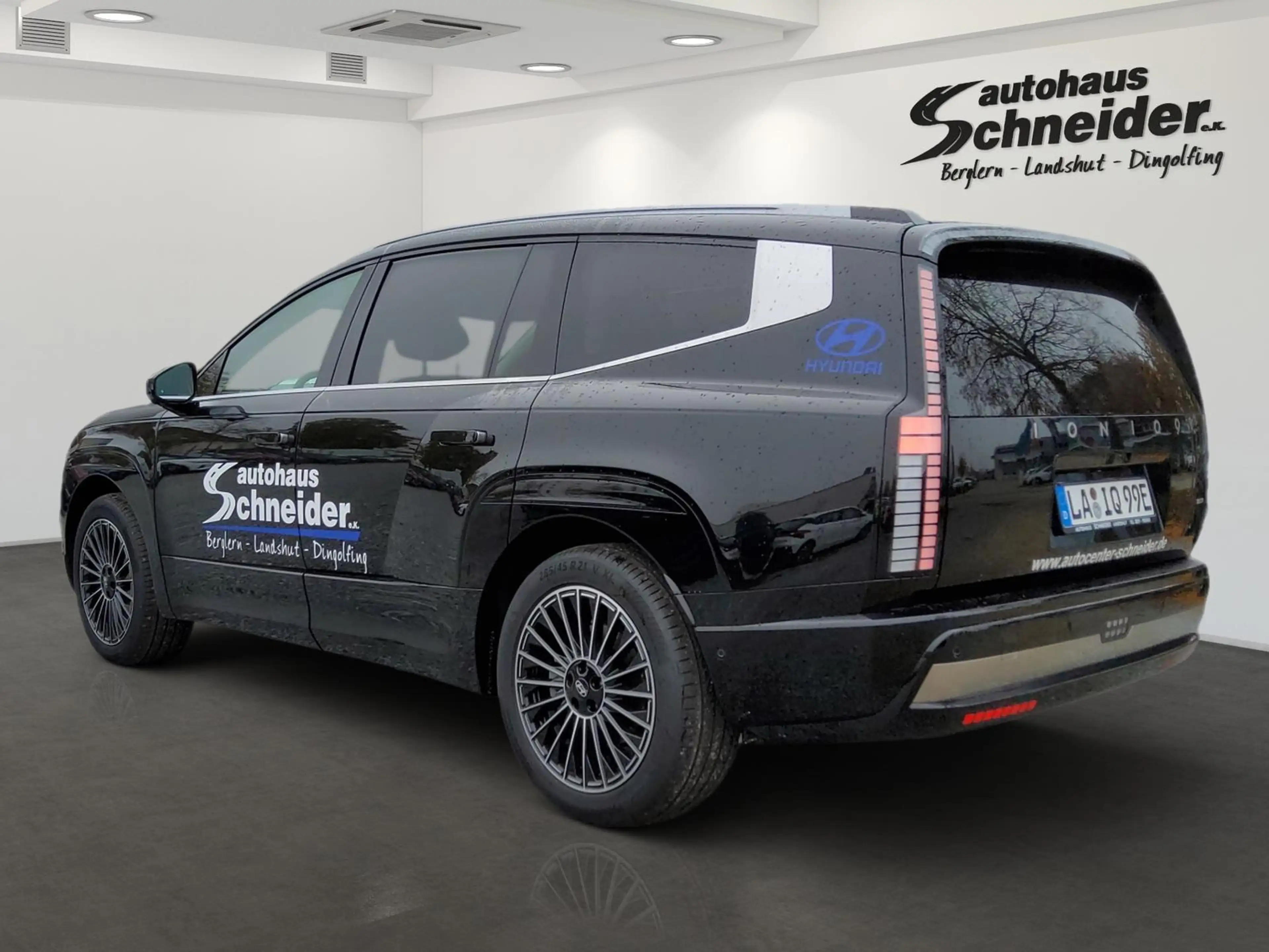 Hyundai IONIQ 9 110 kWh 4WD UNIQ 7-Sitzer MATRIX/360°/BOSE/ACC — photo 4