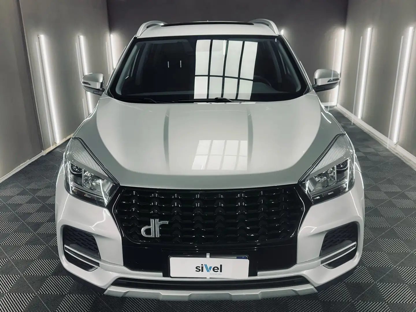 DR Automobiles DR4.0 Argintiu - 2