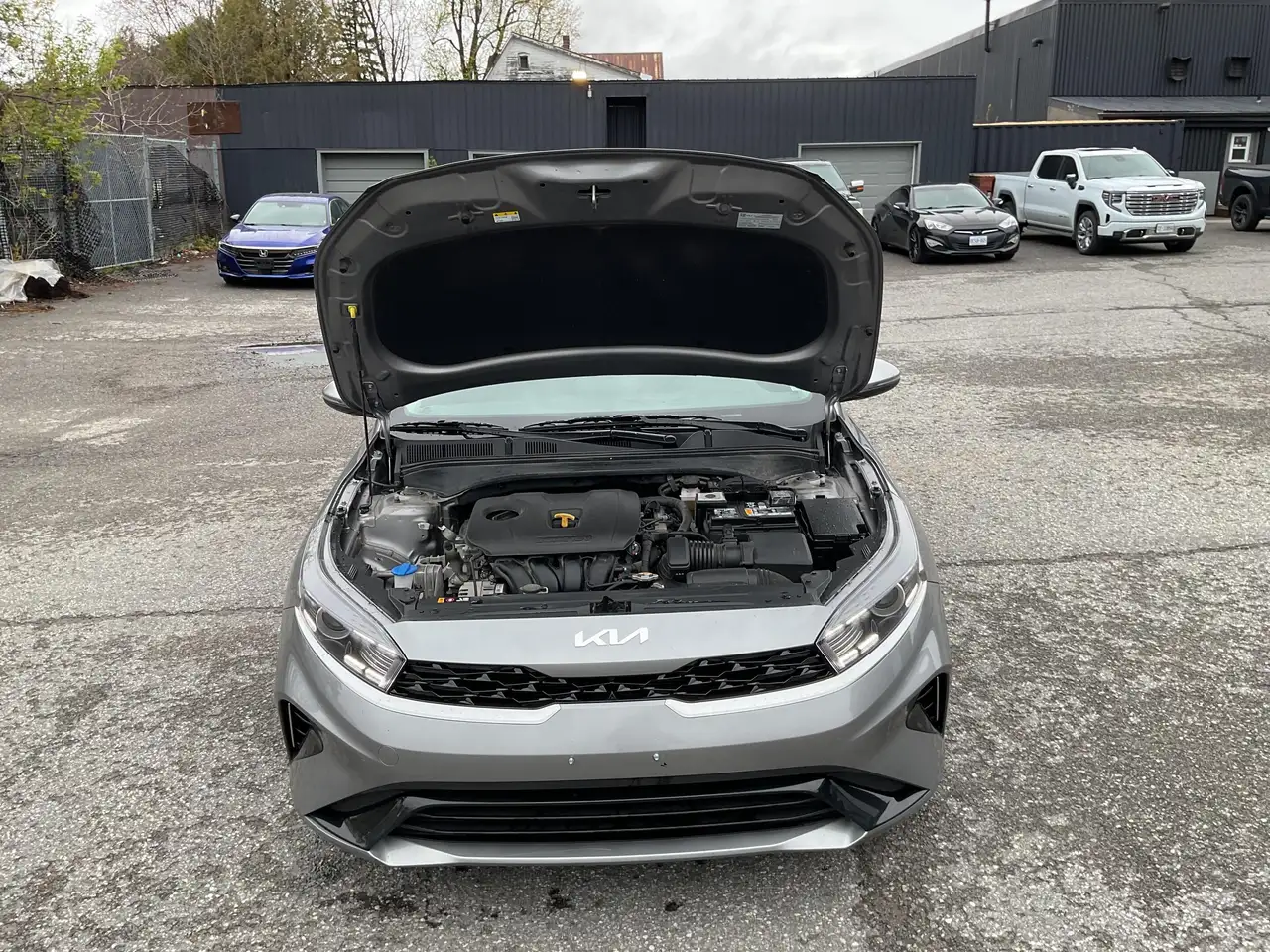 Kia Forte снимка Kia Forte