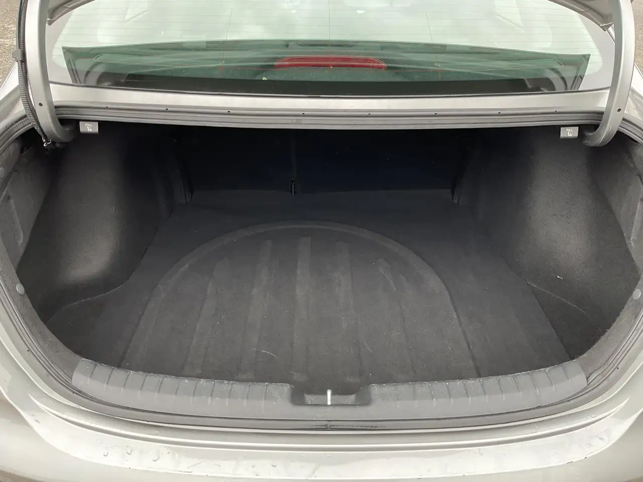 Kia Forte снимка Kia Forte