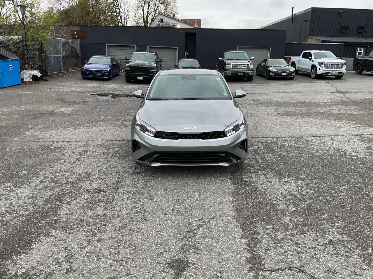 Kia Forte снимка Kia Forte
