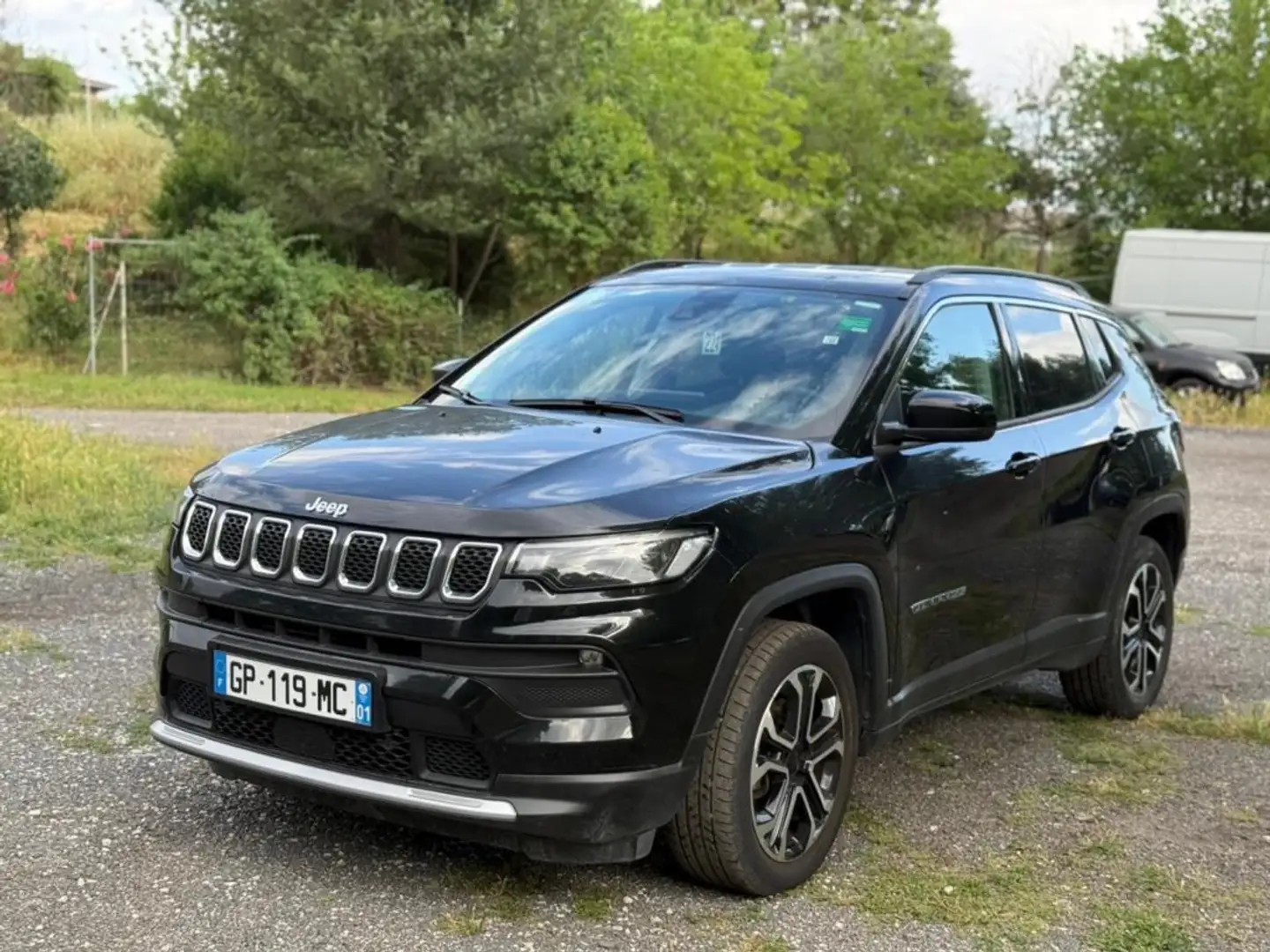 Jeep Compass 1.5 Turbo T4 130 CV MHEV 2WD Limited Czarny - 1