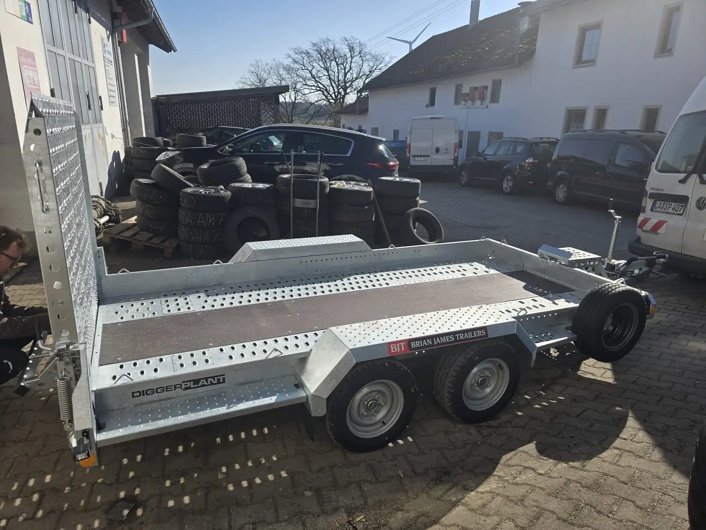 Brian James CarGO Digger Plant 543-3717-35-2-12 Argent - 1