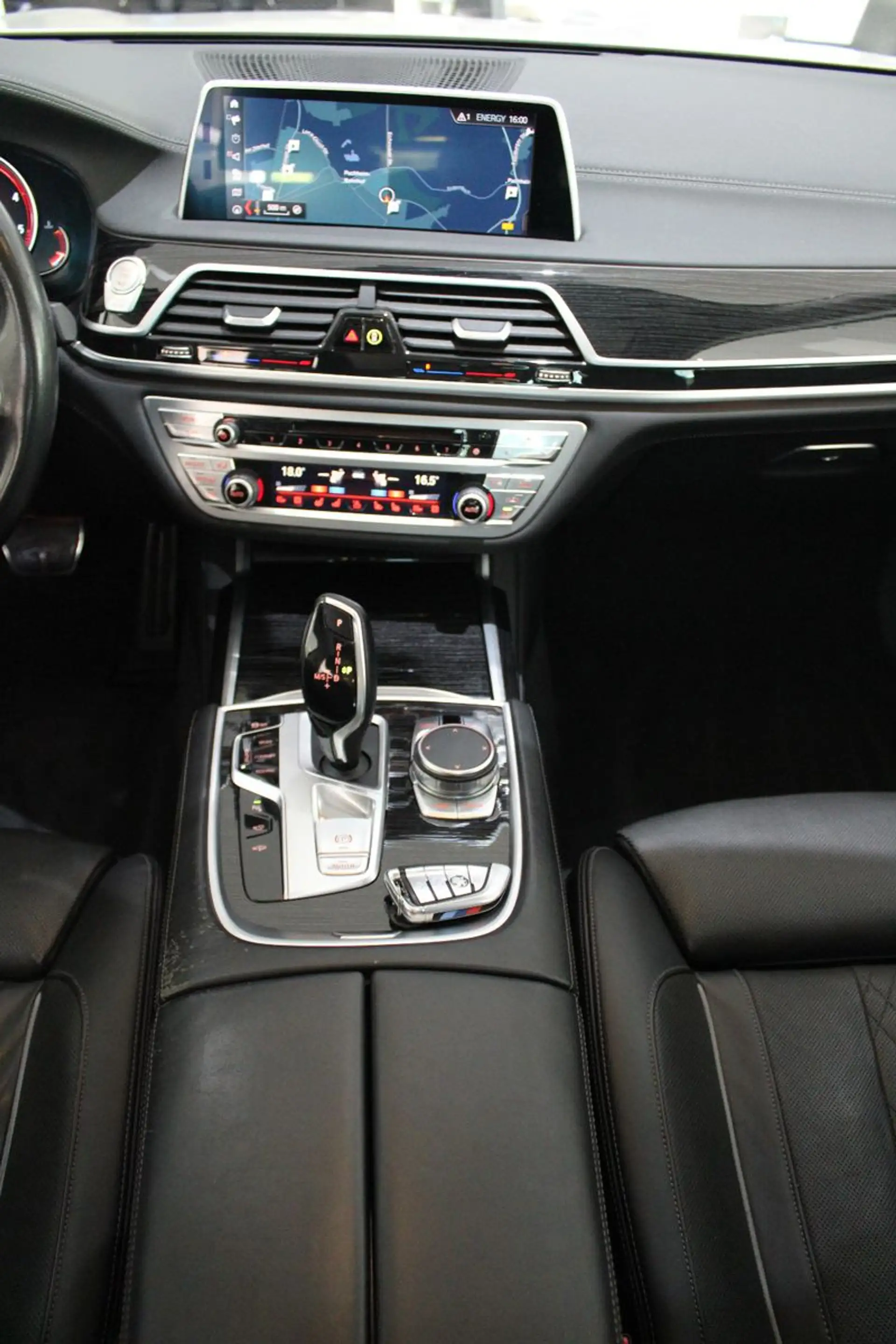 BMW 740 d xDrive M-SPORTPAKET INDIVIDUAL *EURO 6 &DPF — photo 6