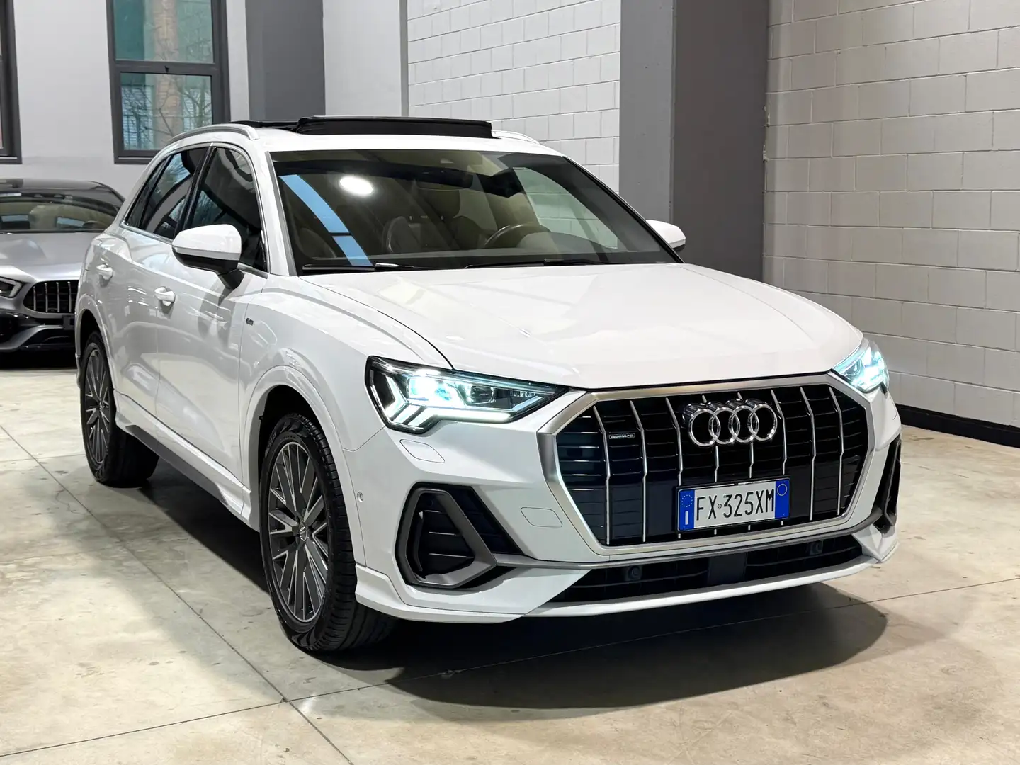 Audi Q3 S line edition quattro s-tronic (FULL OPTIONAL) - 1