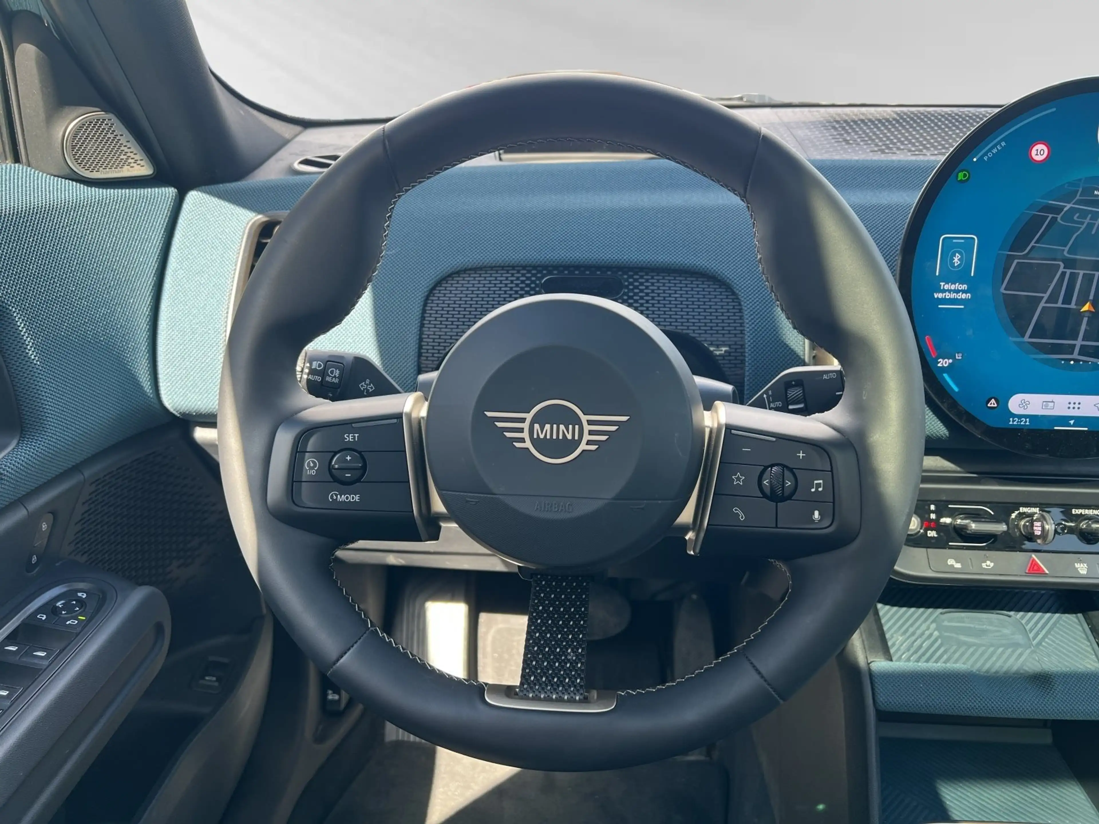 MINI Cooper Countryman Countryman C Paket XL|AHK|Pano|Head-Up — photo 11