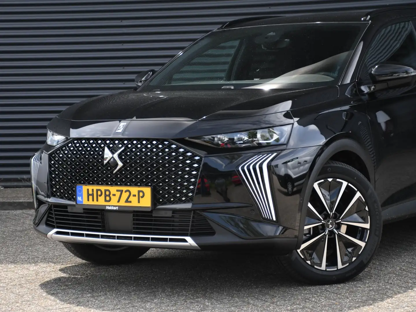 DS Automobiles DS 7 Ligne Business 1.6 PHEV 225pk Automaat NAVI | ALCA Zwart - 2