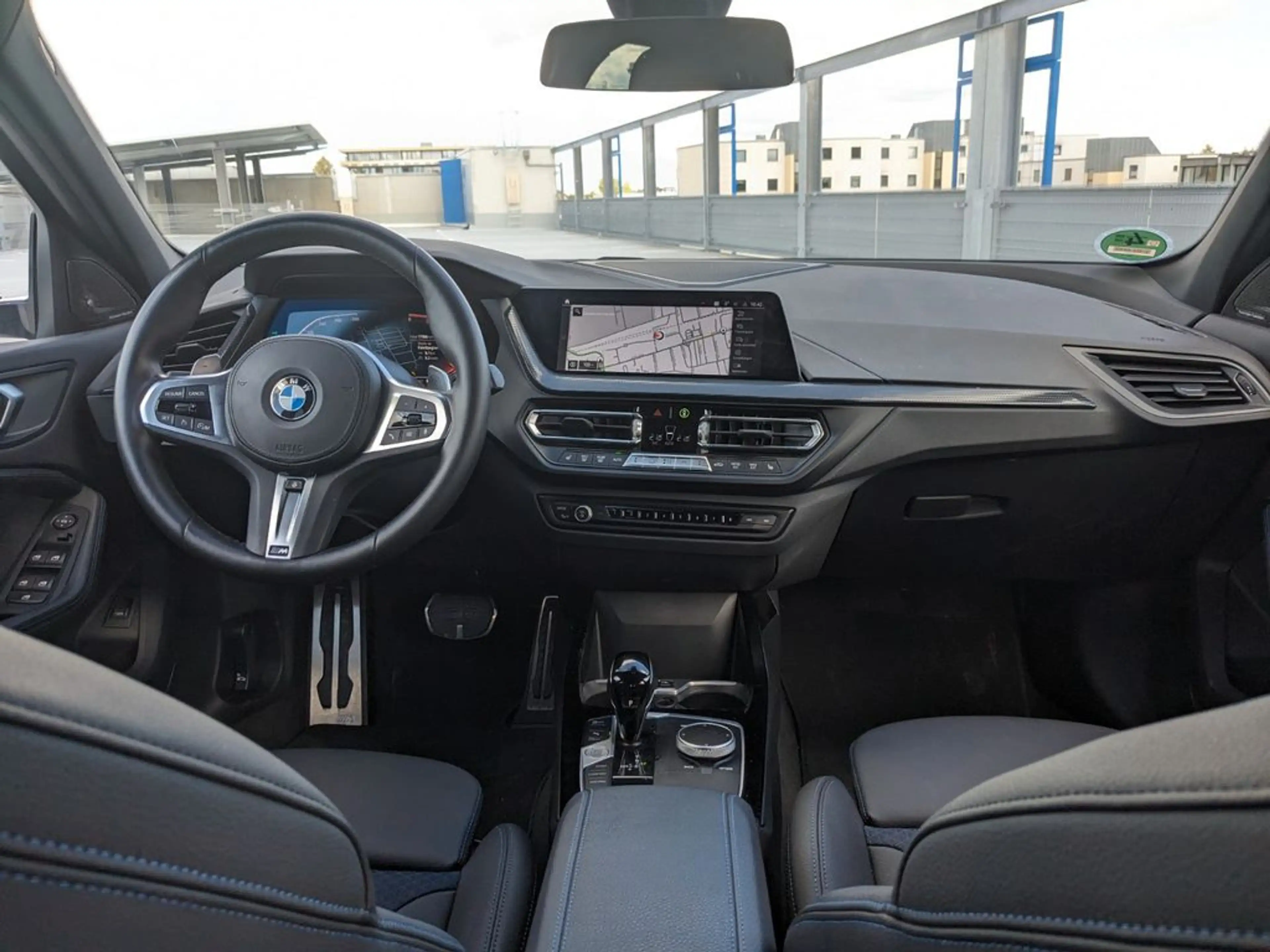 BMW 120 120 d xDrive M Sport — photo 8