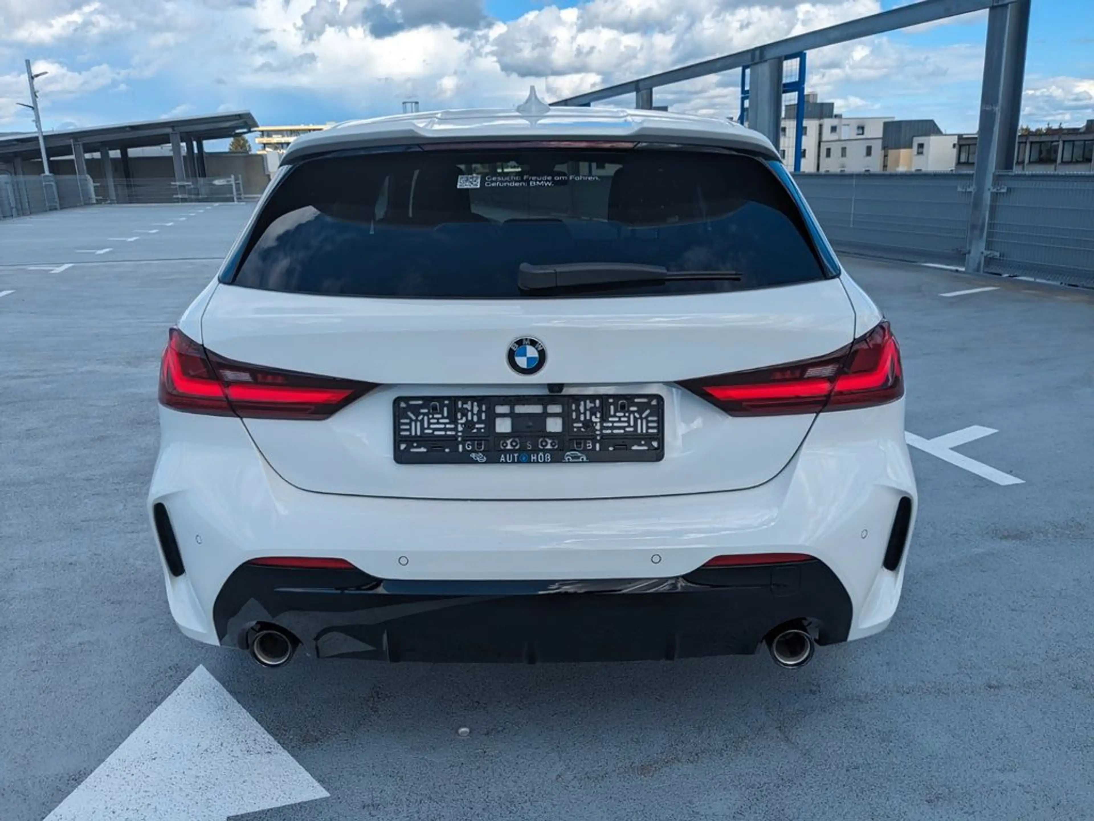 BMW 120 120 d xDrive M Sport — photo 4