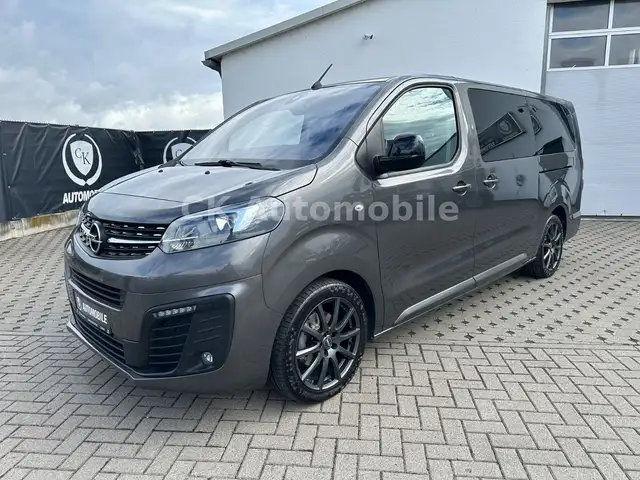 Opel Zafira Life Elegance L/7 Sitze/Navi/Pano/LED/AHK