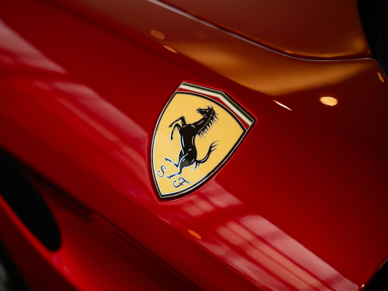 Ferrari California T Carbon *Alcantara*Parkkamera* — photo 14