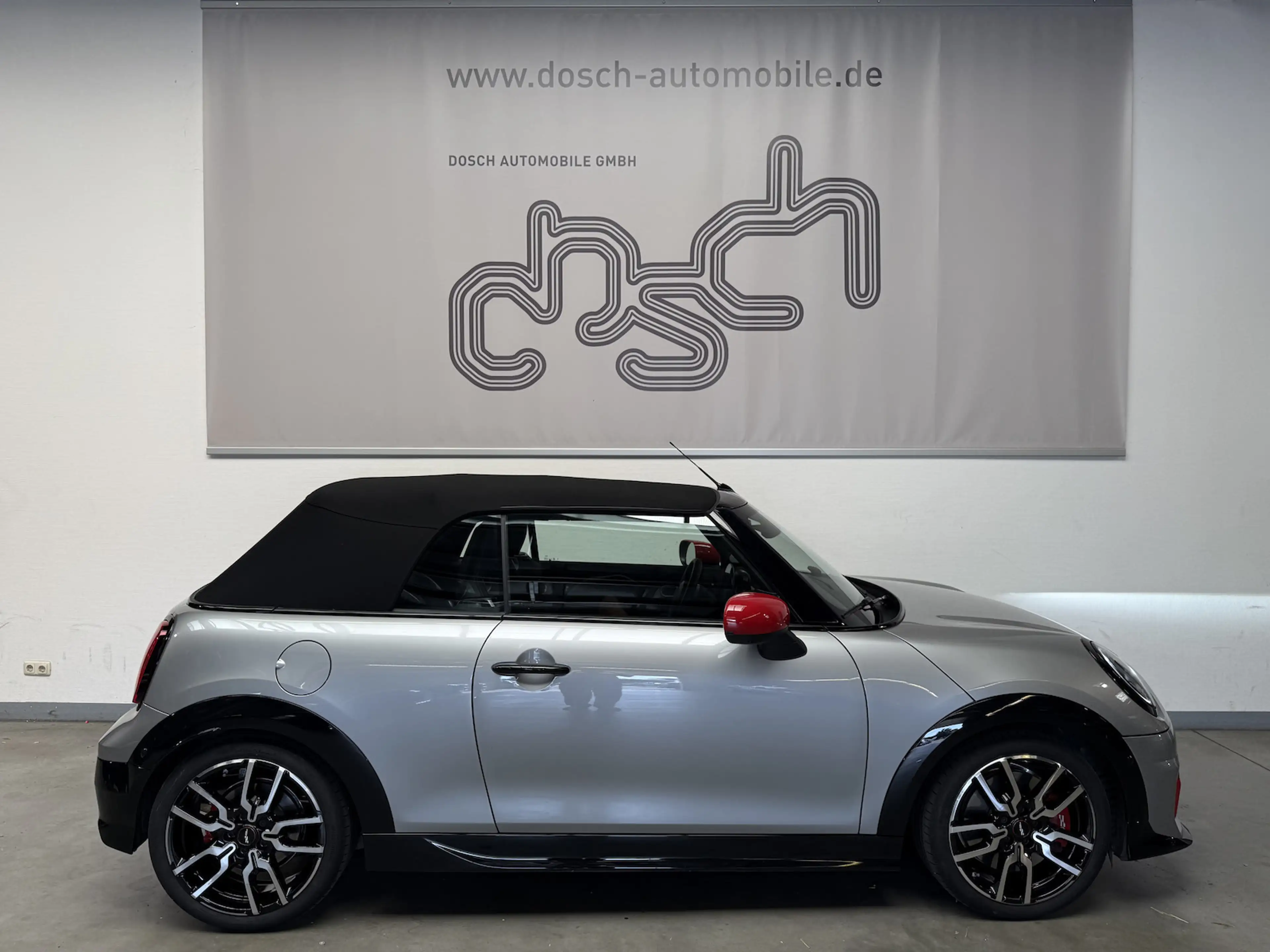 MINI John Cooper Works Cabrio John Cooper Works John Cooper Works Trim — photo 4