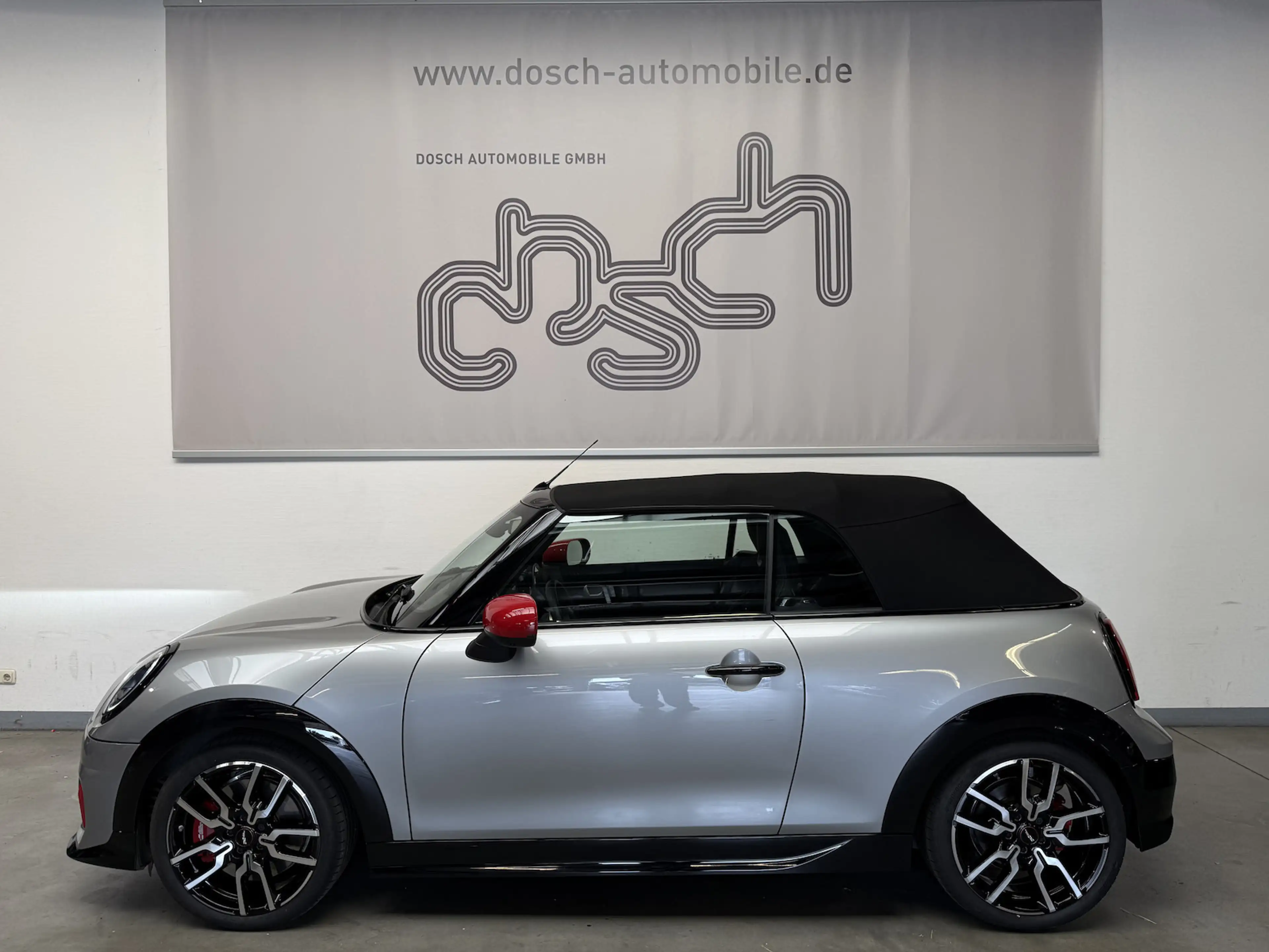 MINI John Cooper Works Cabrio John Cooper Works John Cooper Works Trim — photo 3