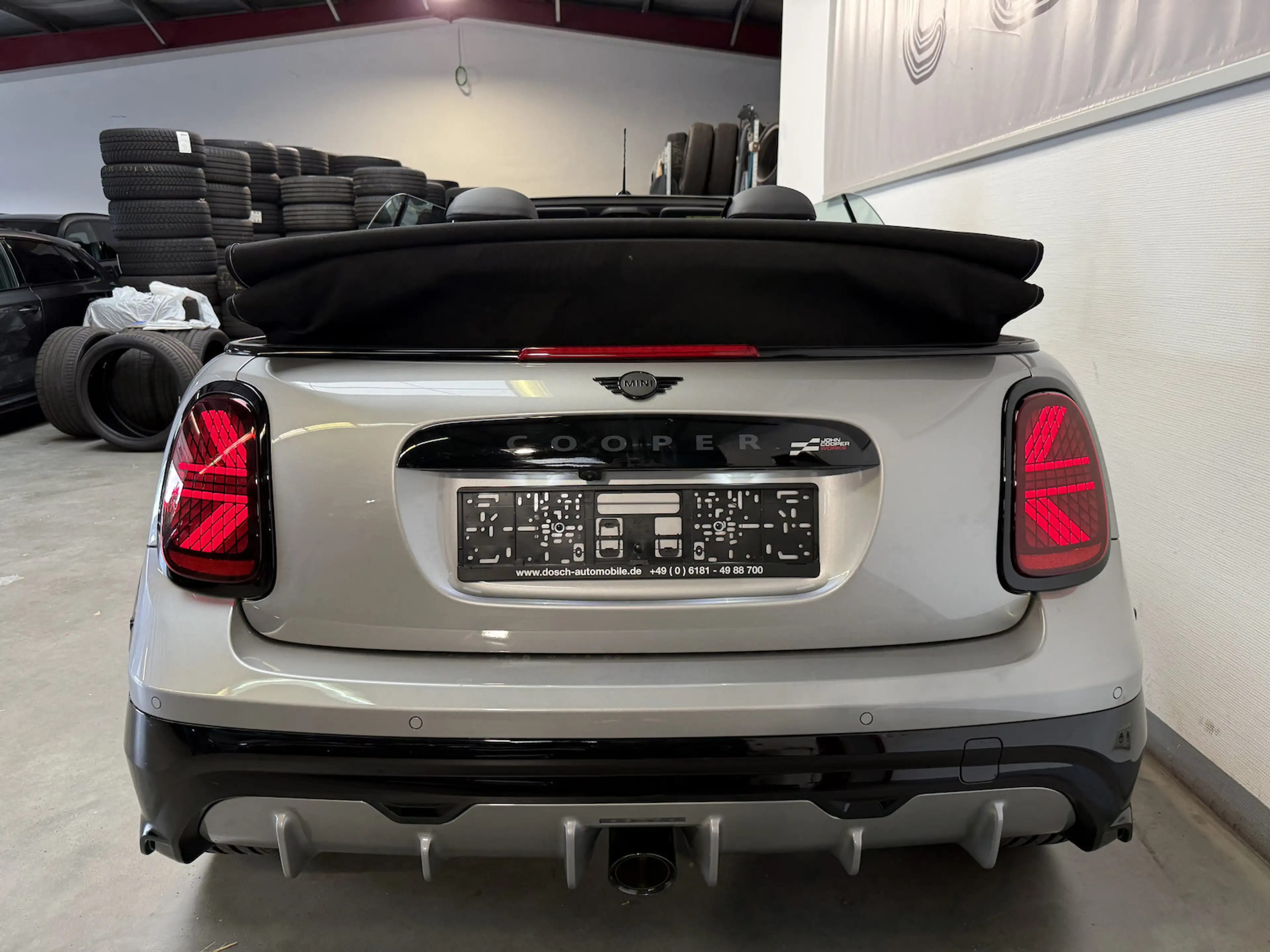 MINI John Cooper Works Cabrio John Cooper Works John Cooper Works Trim — photo 13