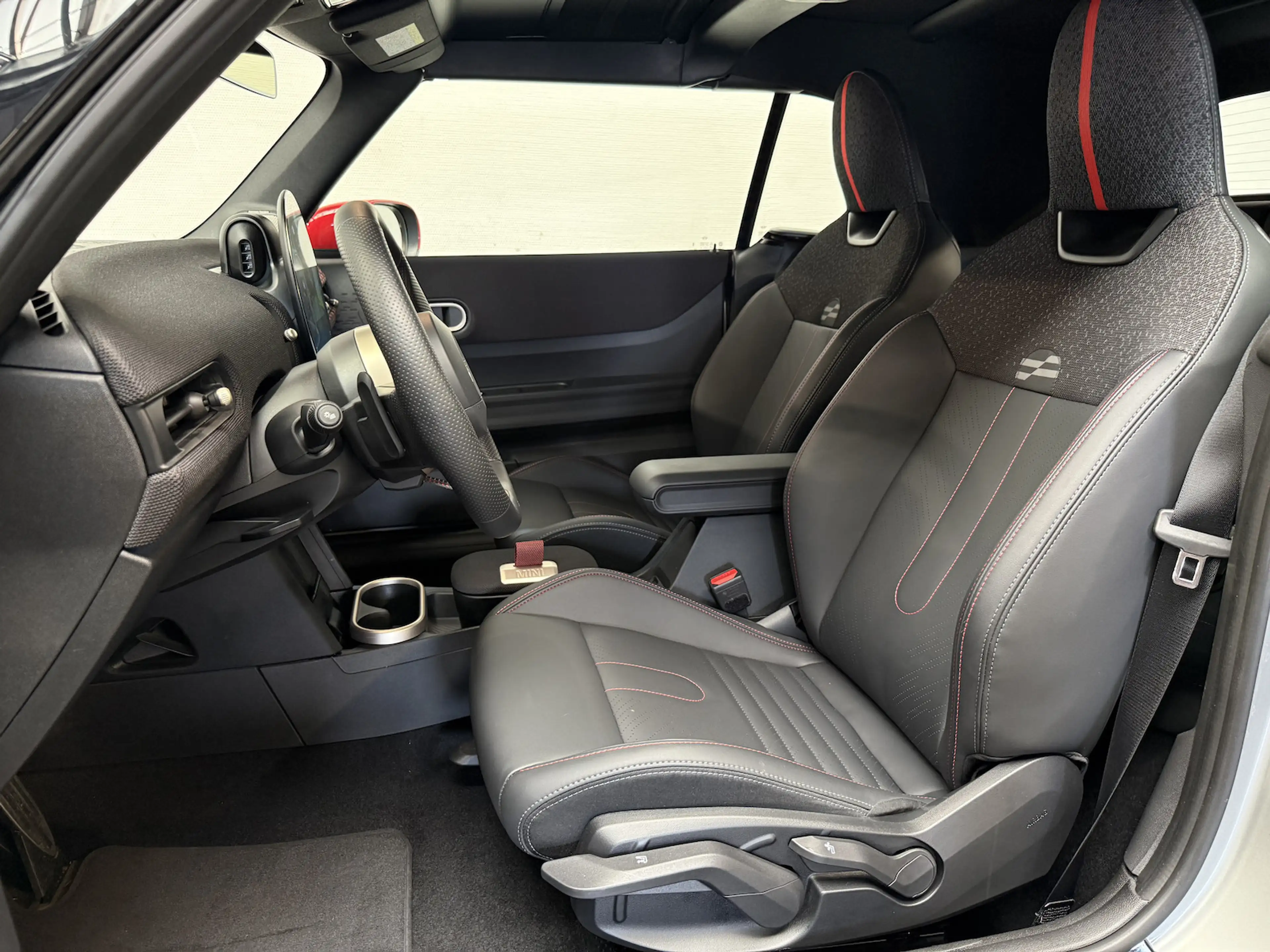 MINI John Cooper Works Cabrio John Cooper Works John Cooper Works Trim — photo 5